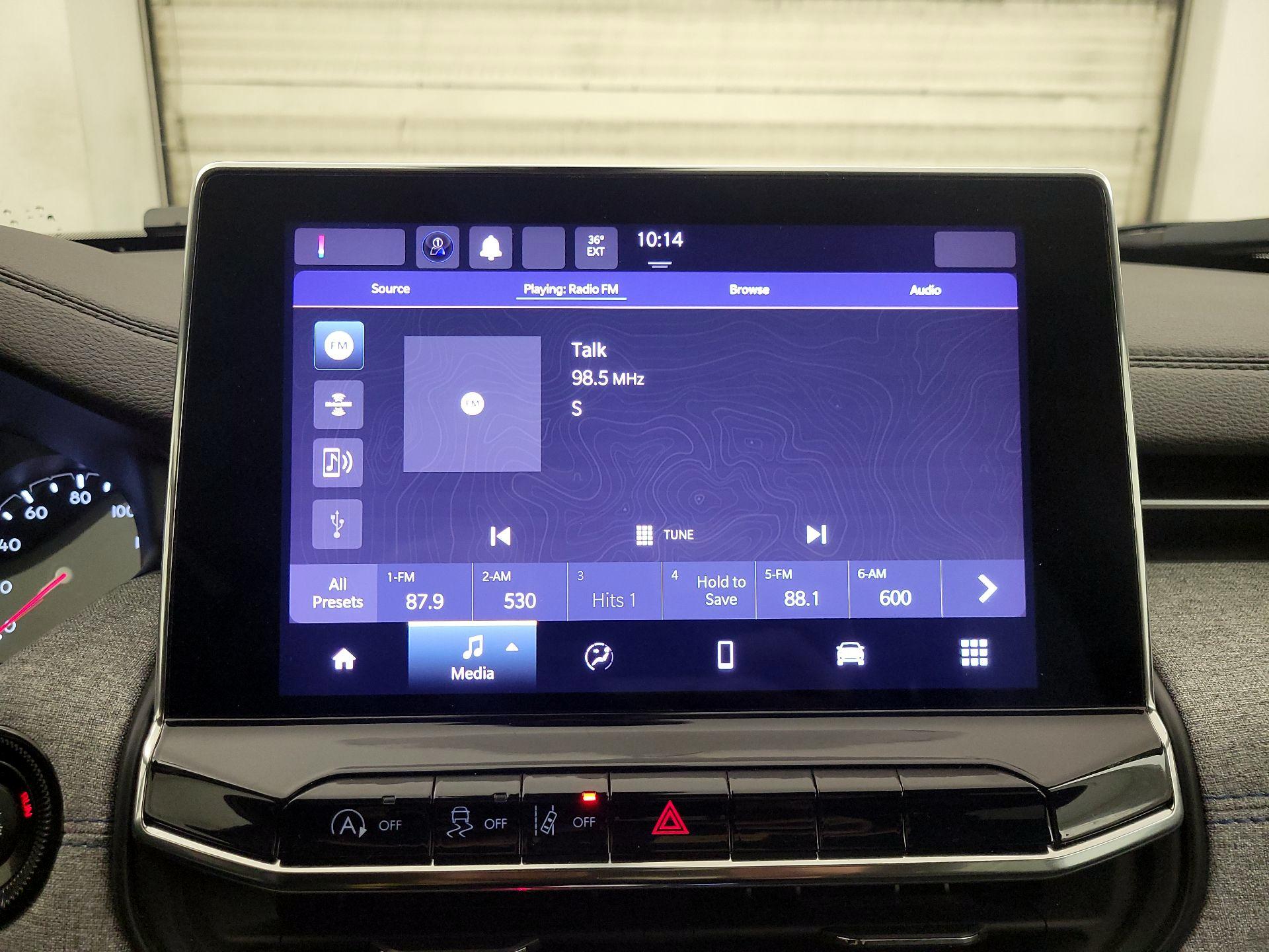 Thumbnail: 2022 Jeep Compass - 15