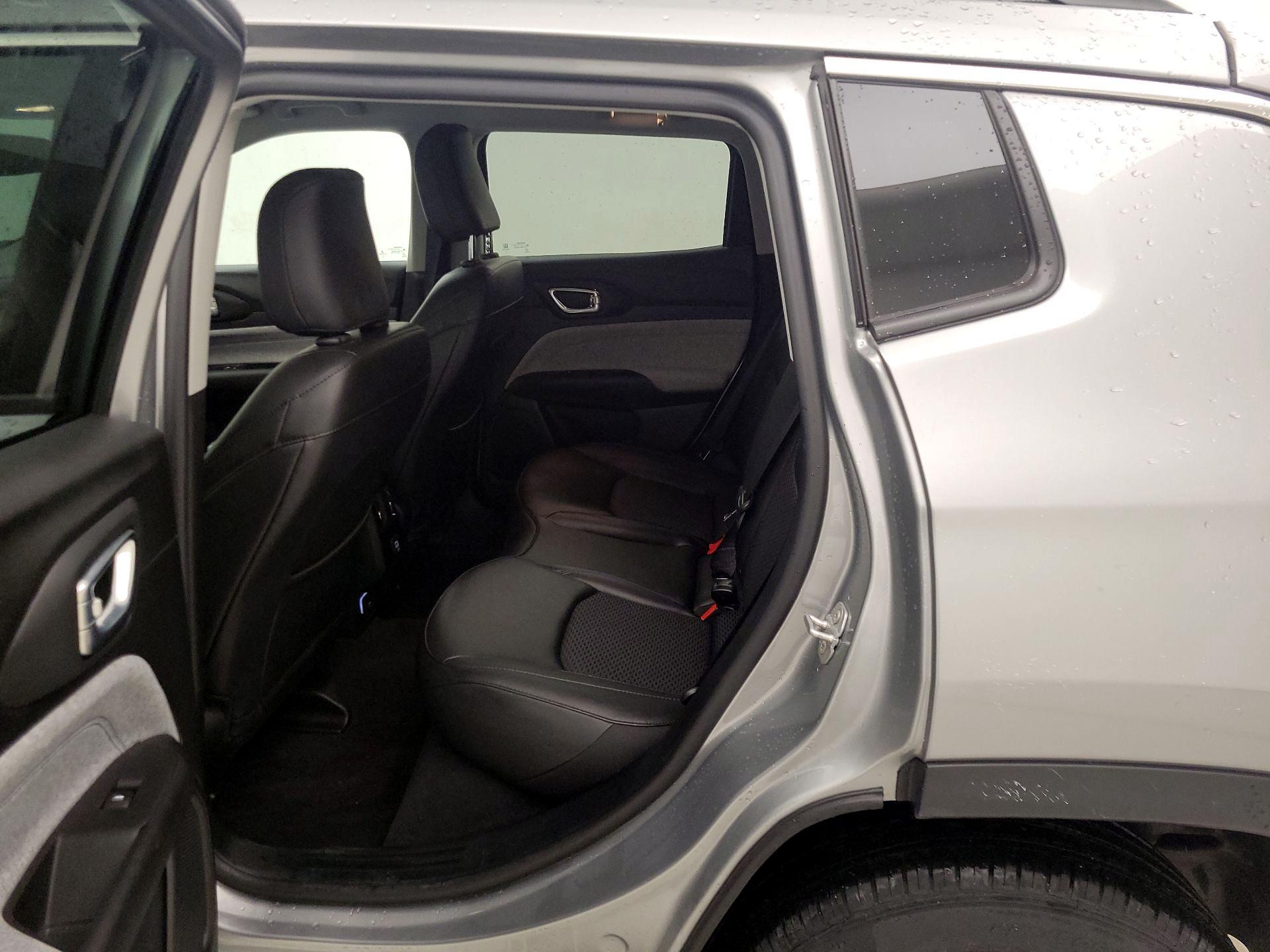 Thumbnail: 2022 Jeep Compass - 19