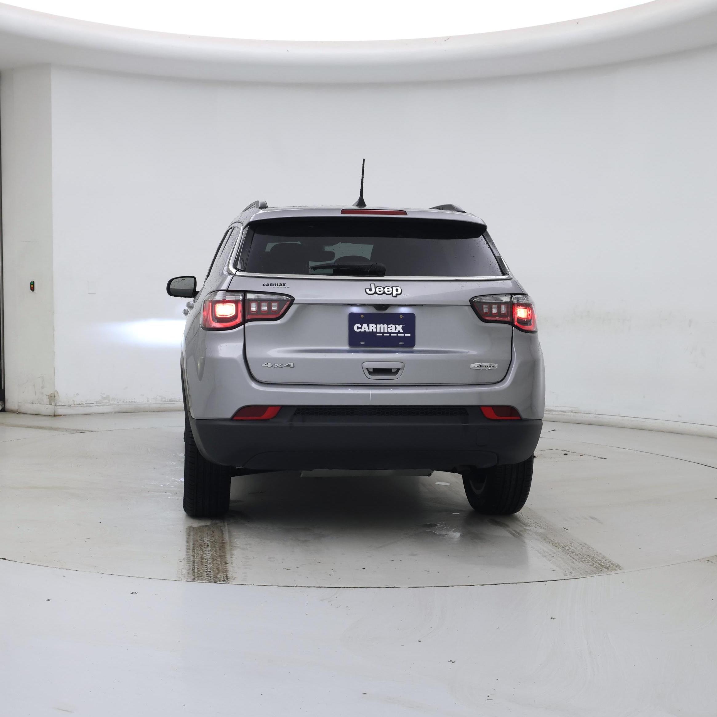 Thumbnail: 2022 Jeep Compass - 6