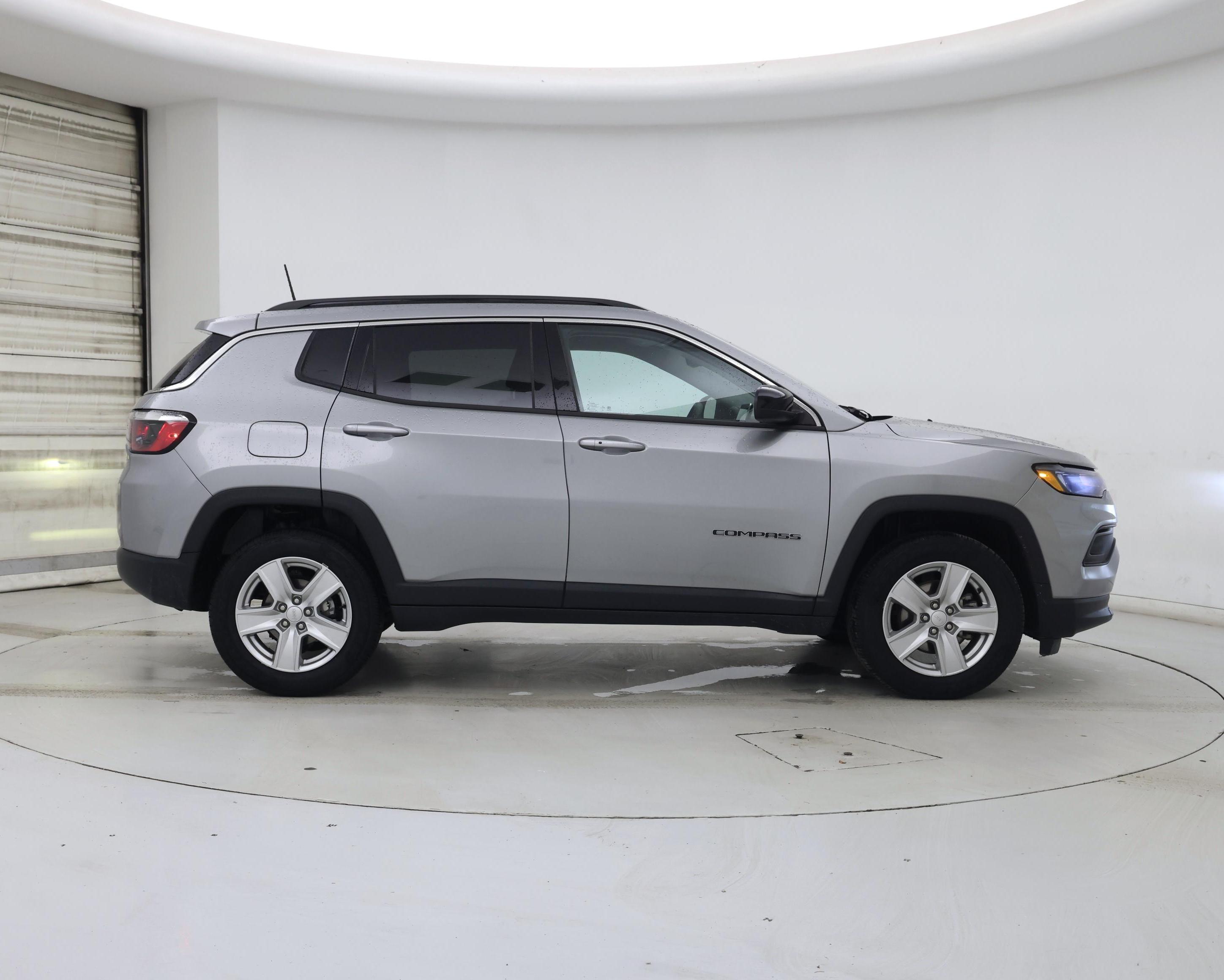 Thumbnail: 2022 Jeep Compass - 7