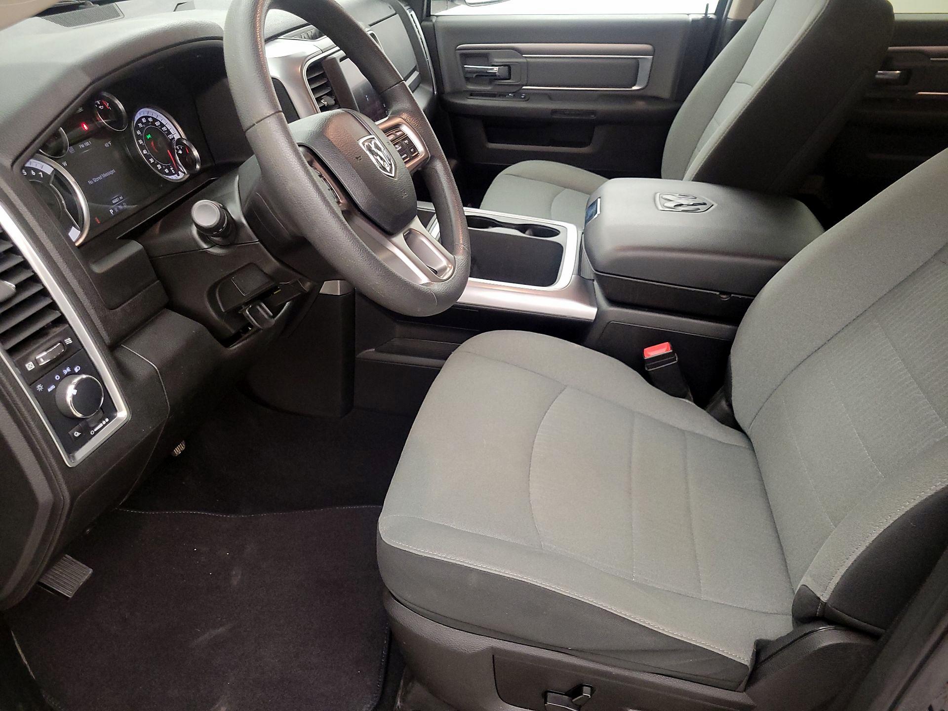 Thumbnail: 2023 RAM 1500 Classic - 11