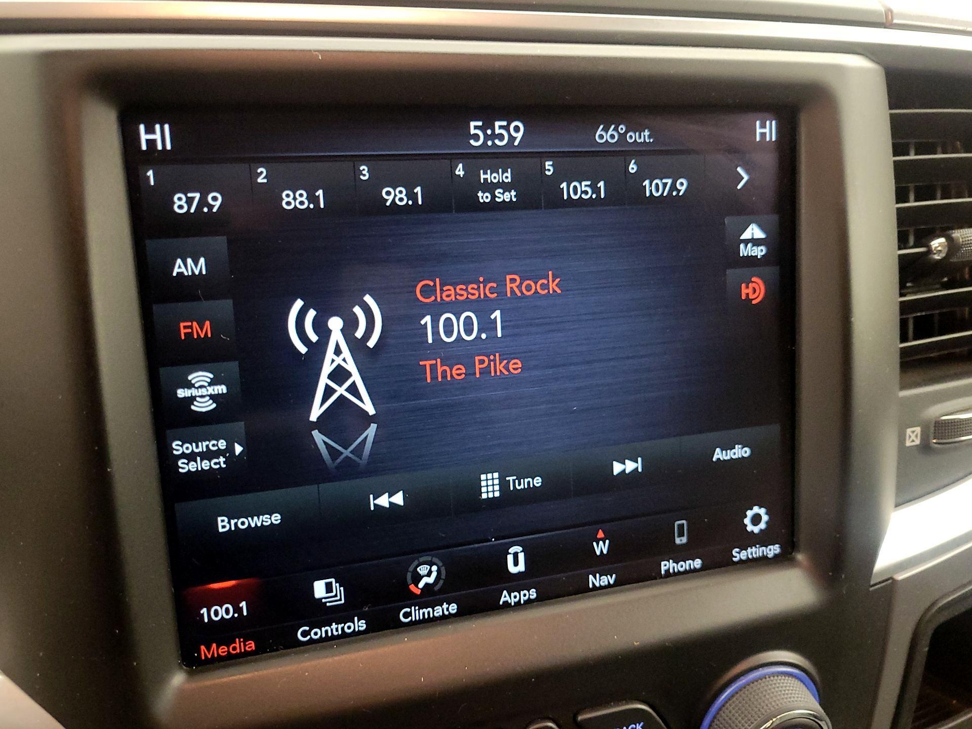 Thumbnail: 2023 RAM 1500 Classic - 16