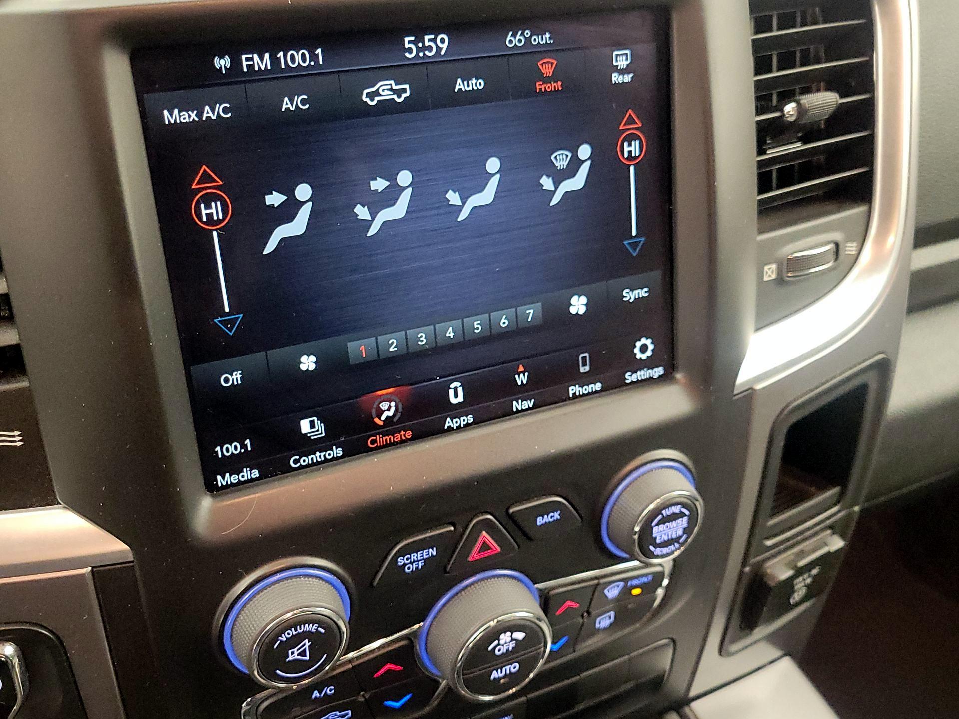 Thumbnail: 2023 RAM 1500 Classic - 17