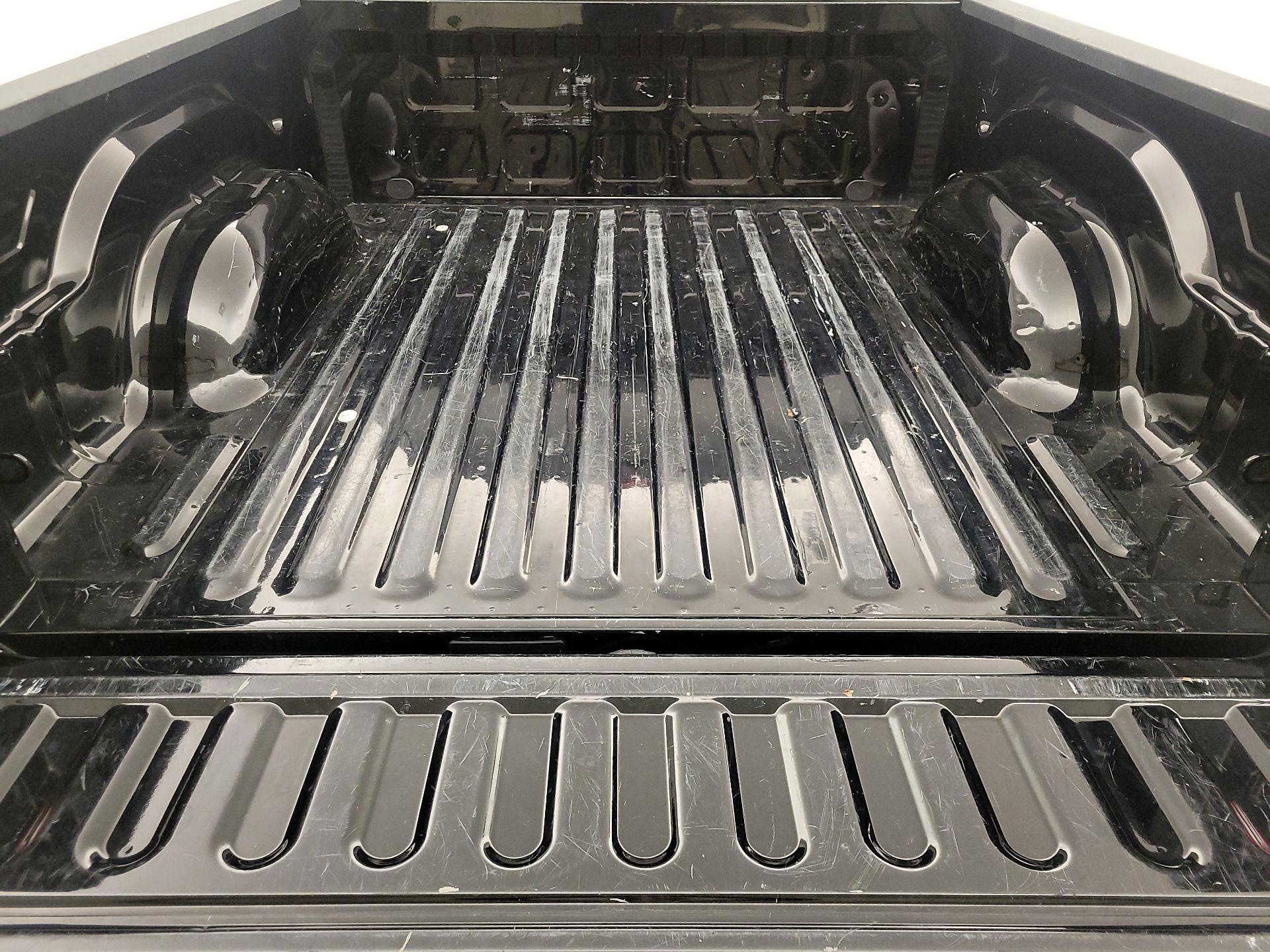 Thumbnail: 2023 RAM 1500 Classic - 20