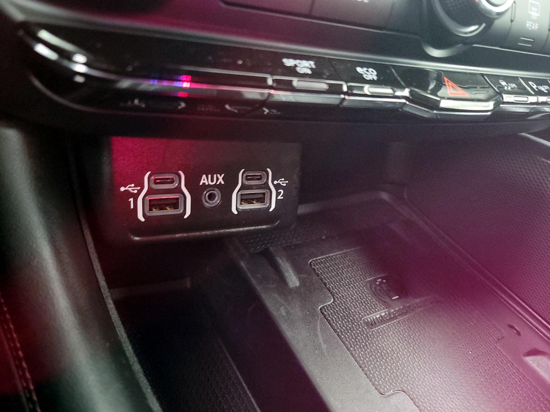 Thumbnail: 2022 Dodge Durango - 19