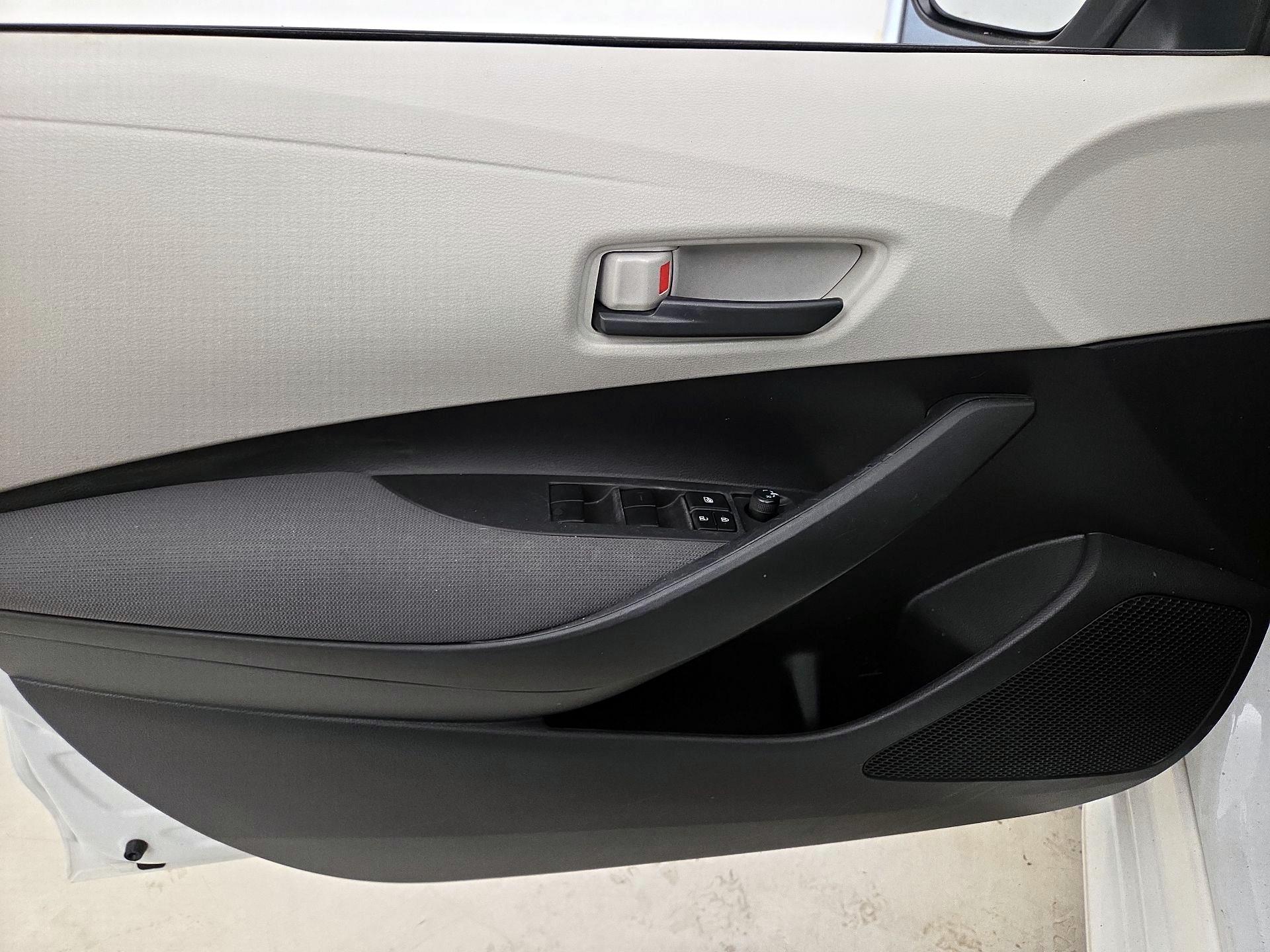 Thumbnail: 2022 Toyota Corolla - 12