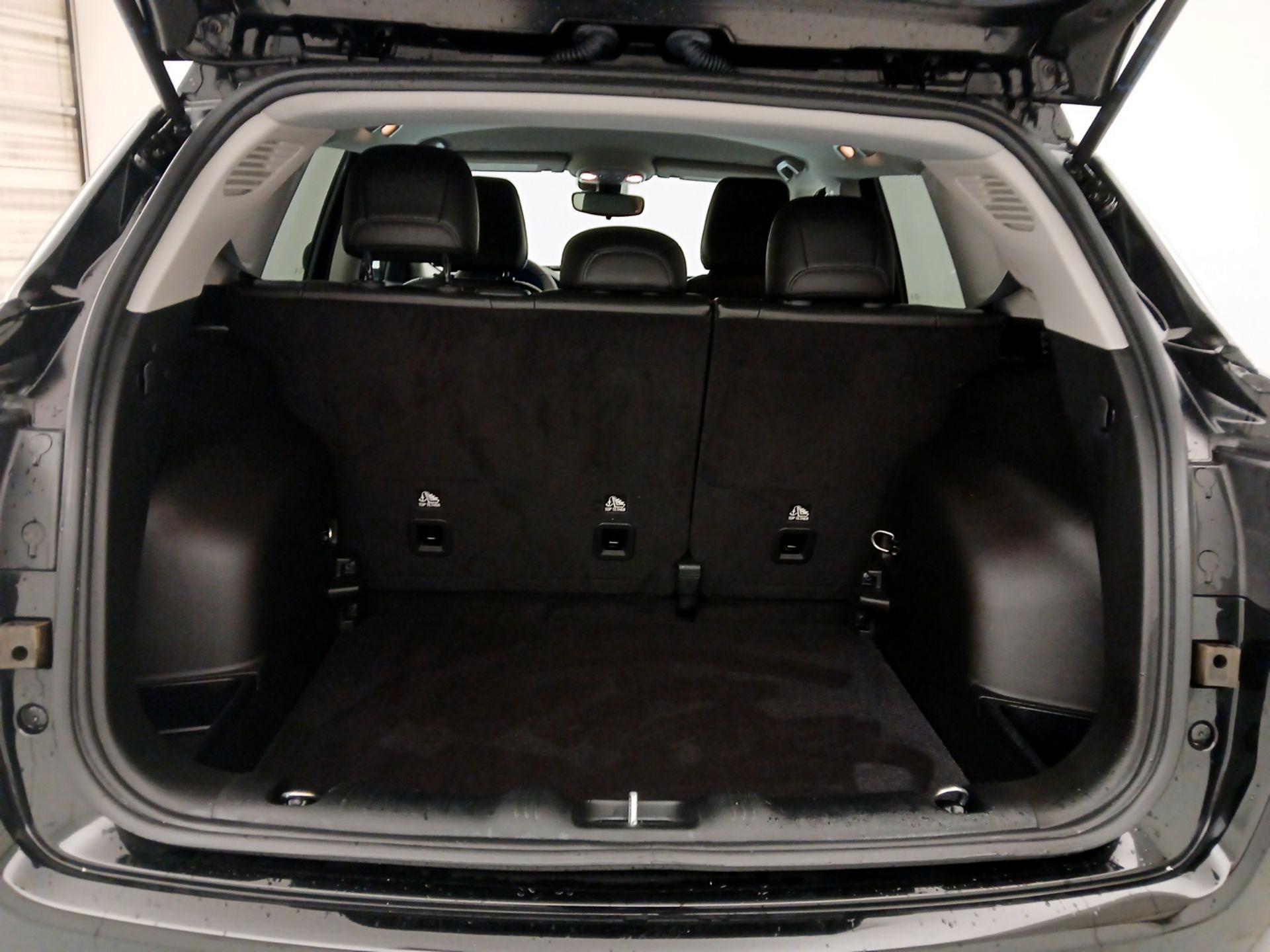 Thumbnail: 2022 Jeep Compass - 20