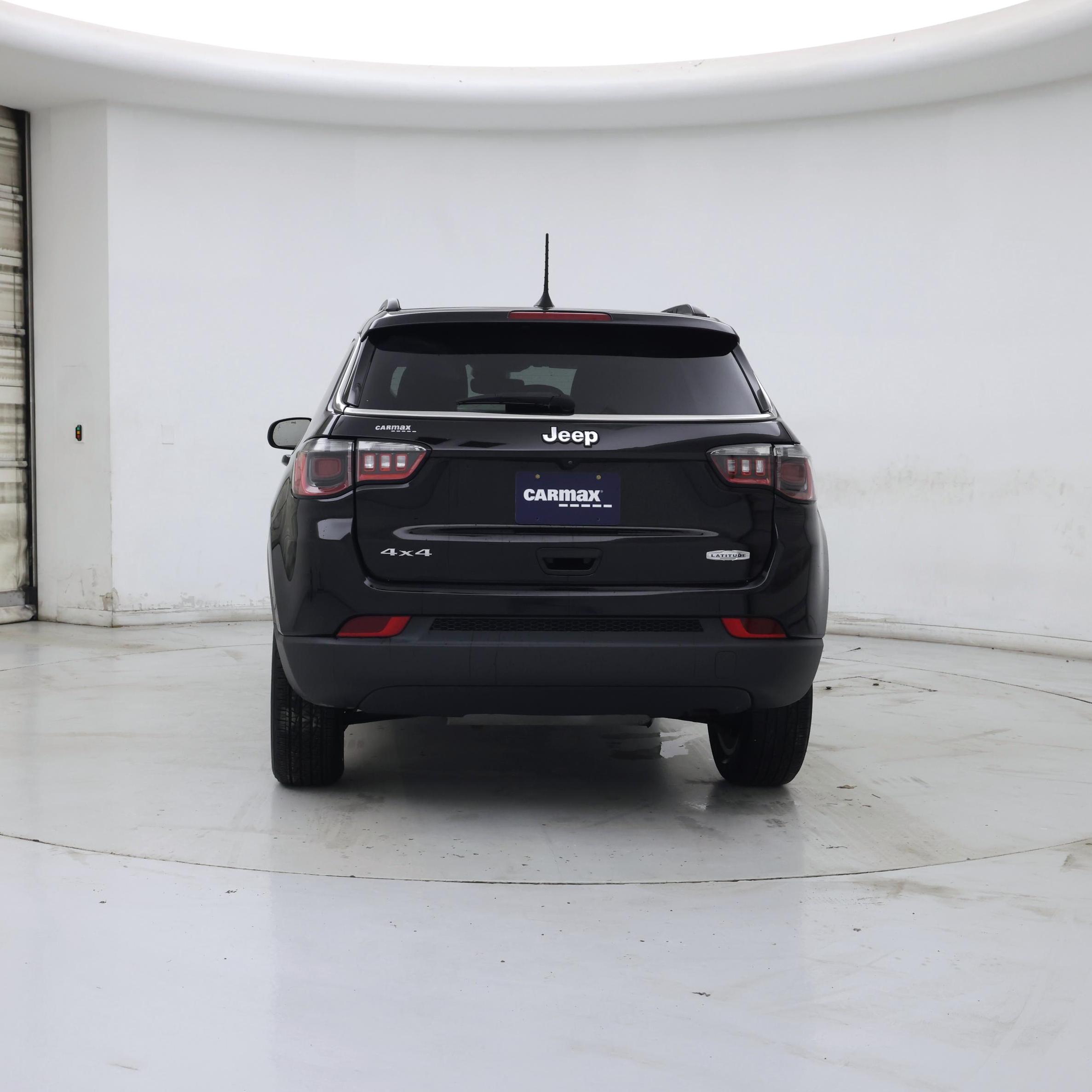 Thumbnail: 2022 Jeep Compass - 6