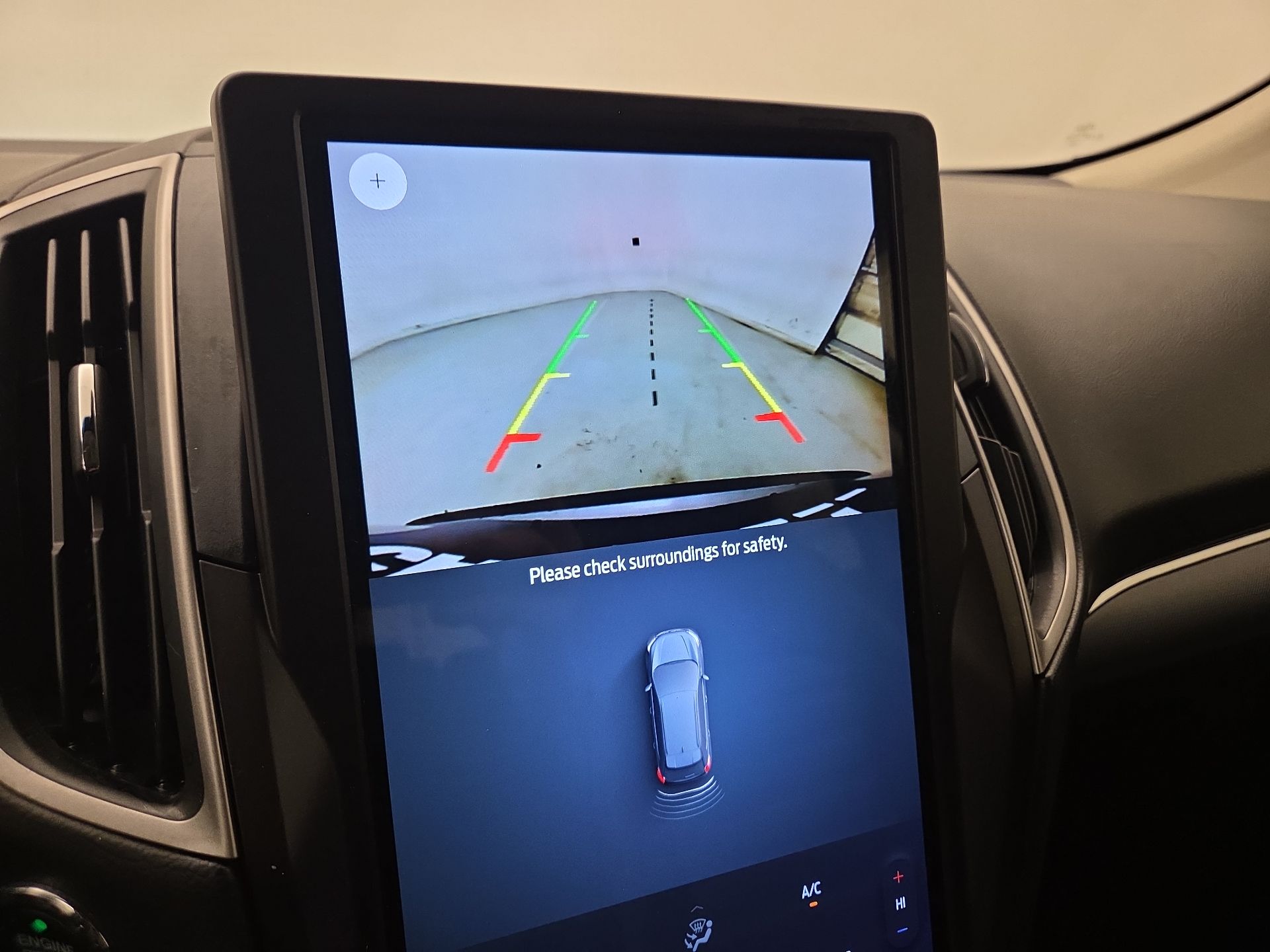 Thumbnail: 2021 Ford Edge - 14