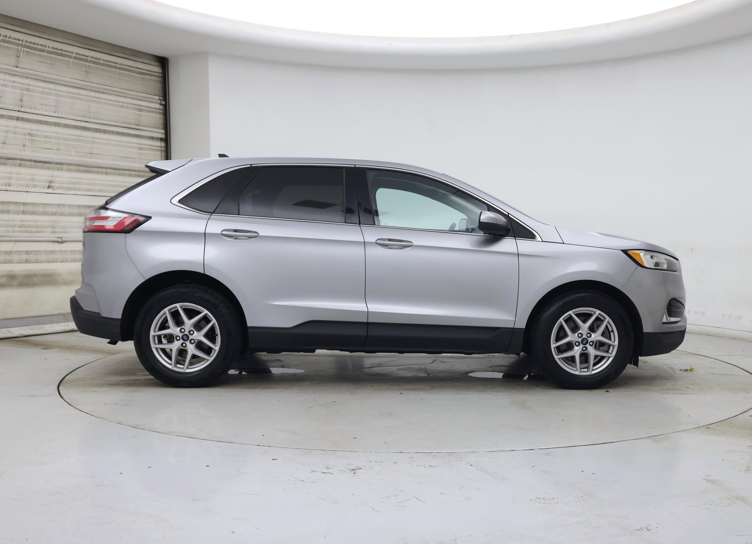 Thumbnail: 2021 Ford Edge - 7