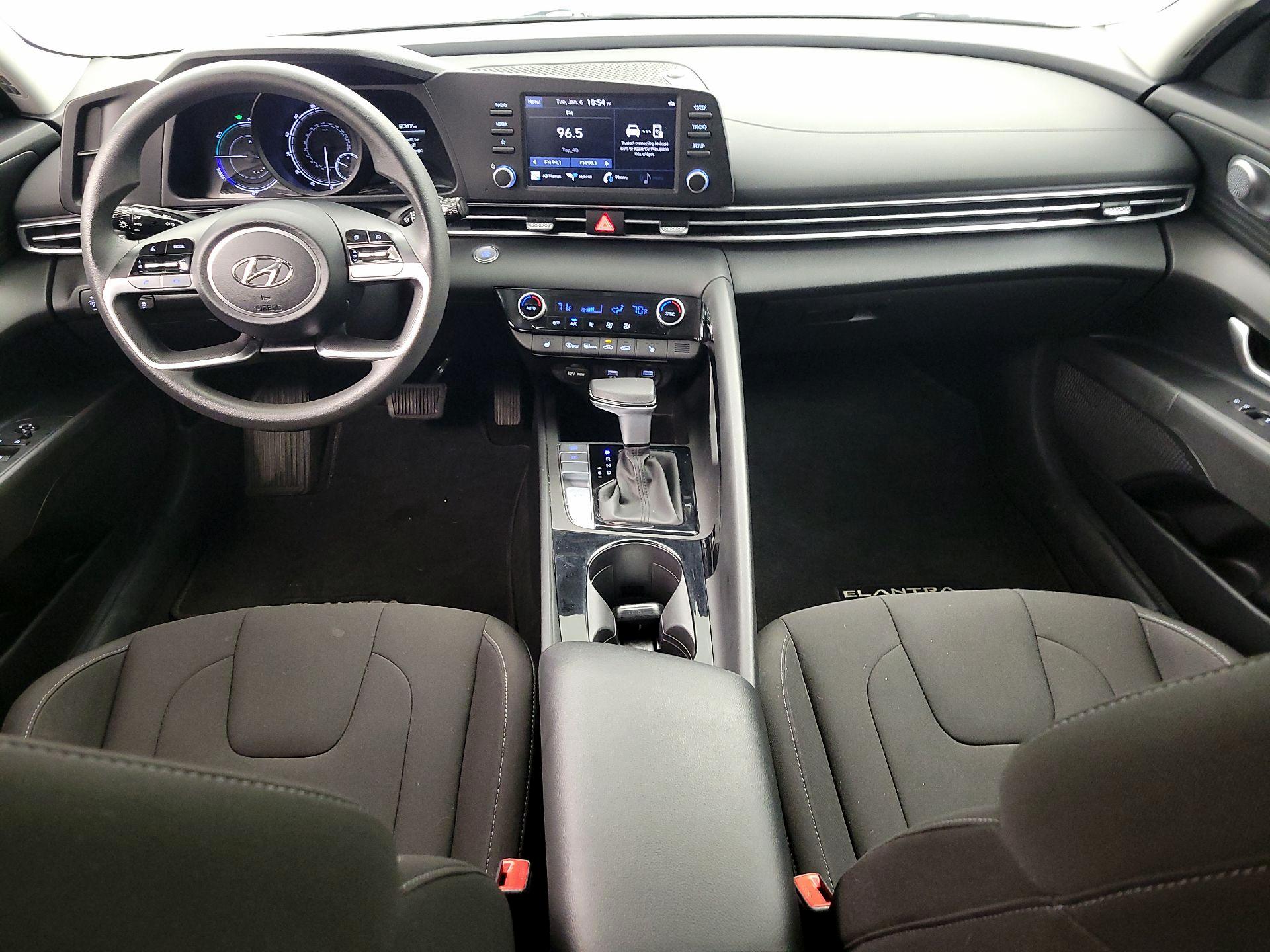 Thumbnail: 2023 Hyundai Elantra - 9
