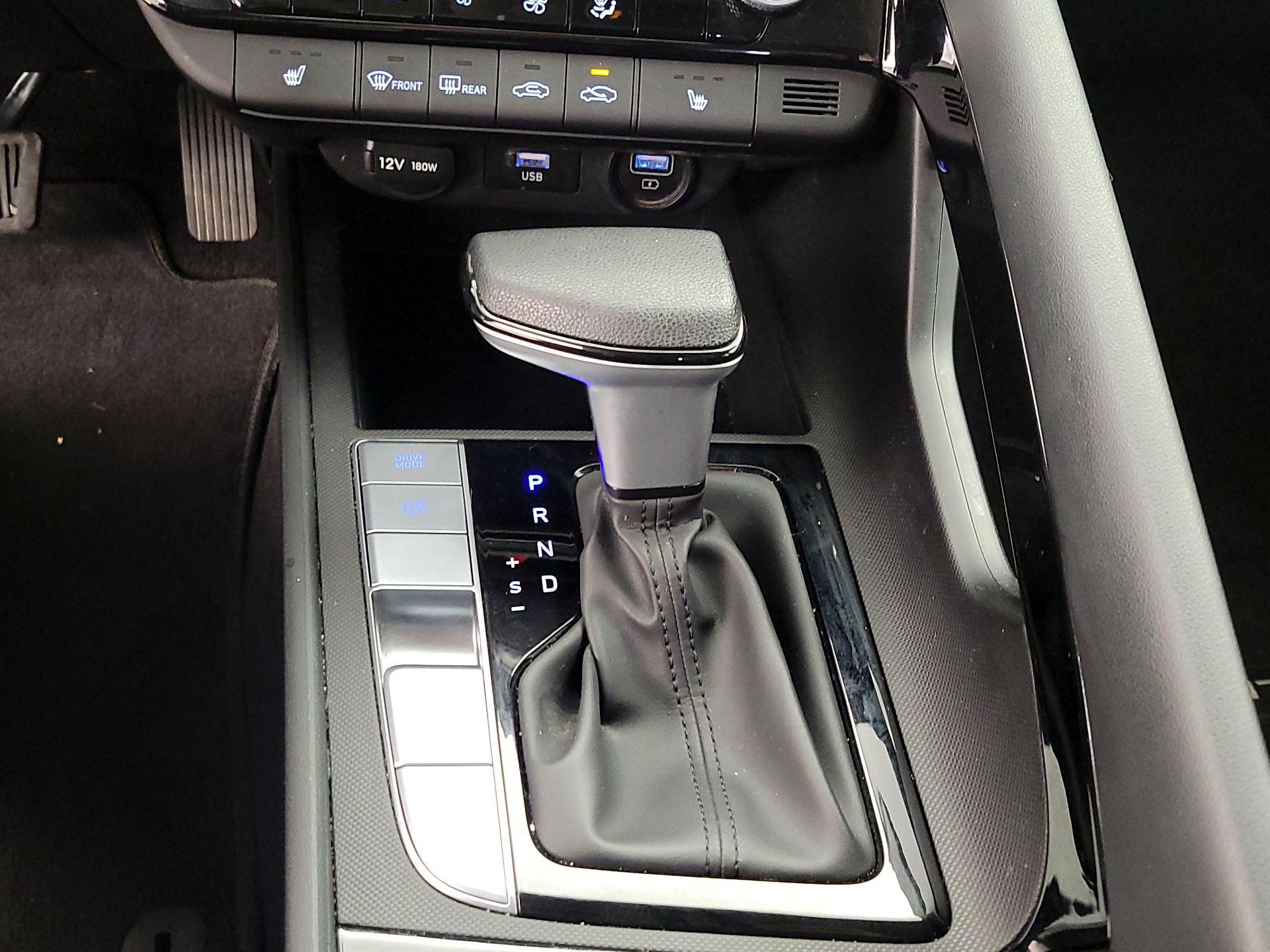 Thumbnail: 2023 Hyundai Elantra - 17