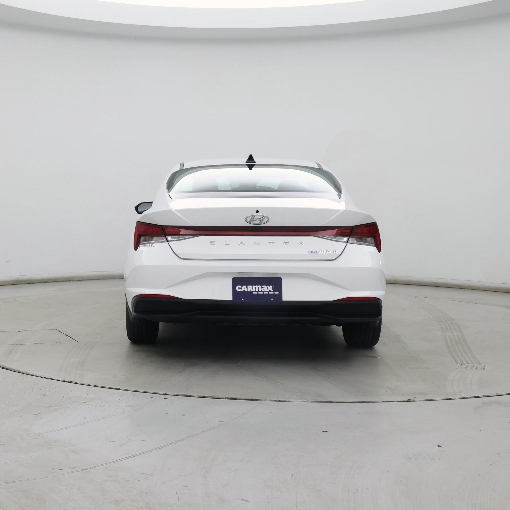 Thumbnail: 2023 Hyundai Elantra - 6