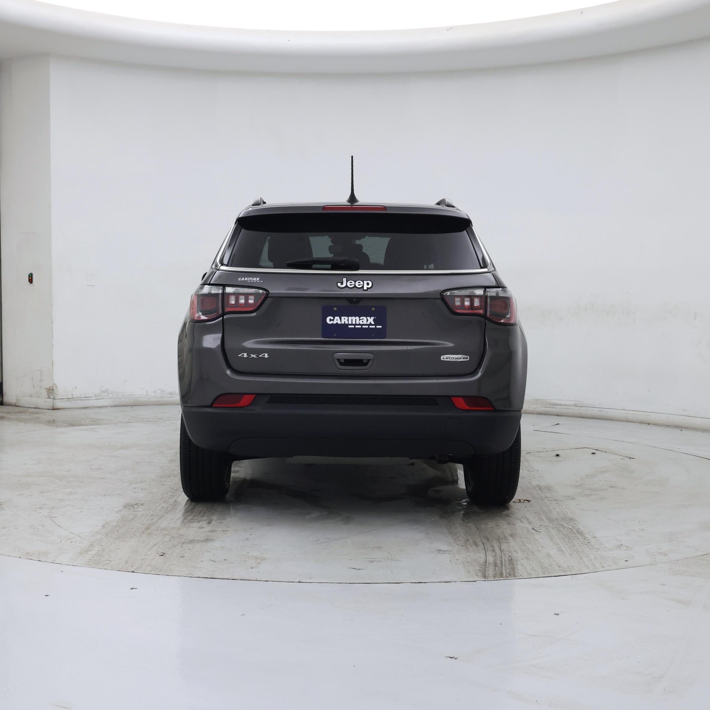 Thumbnail: 2022 Jeep Compass - 6