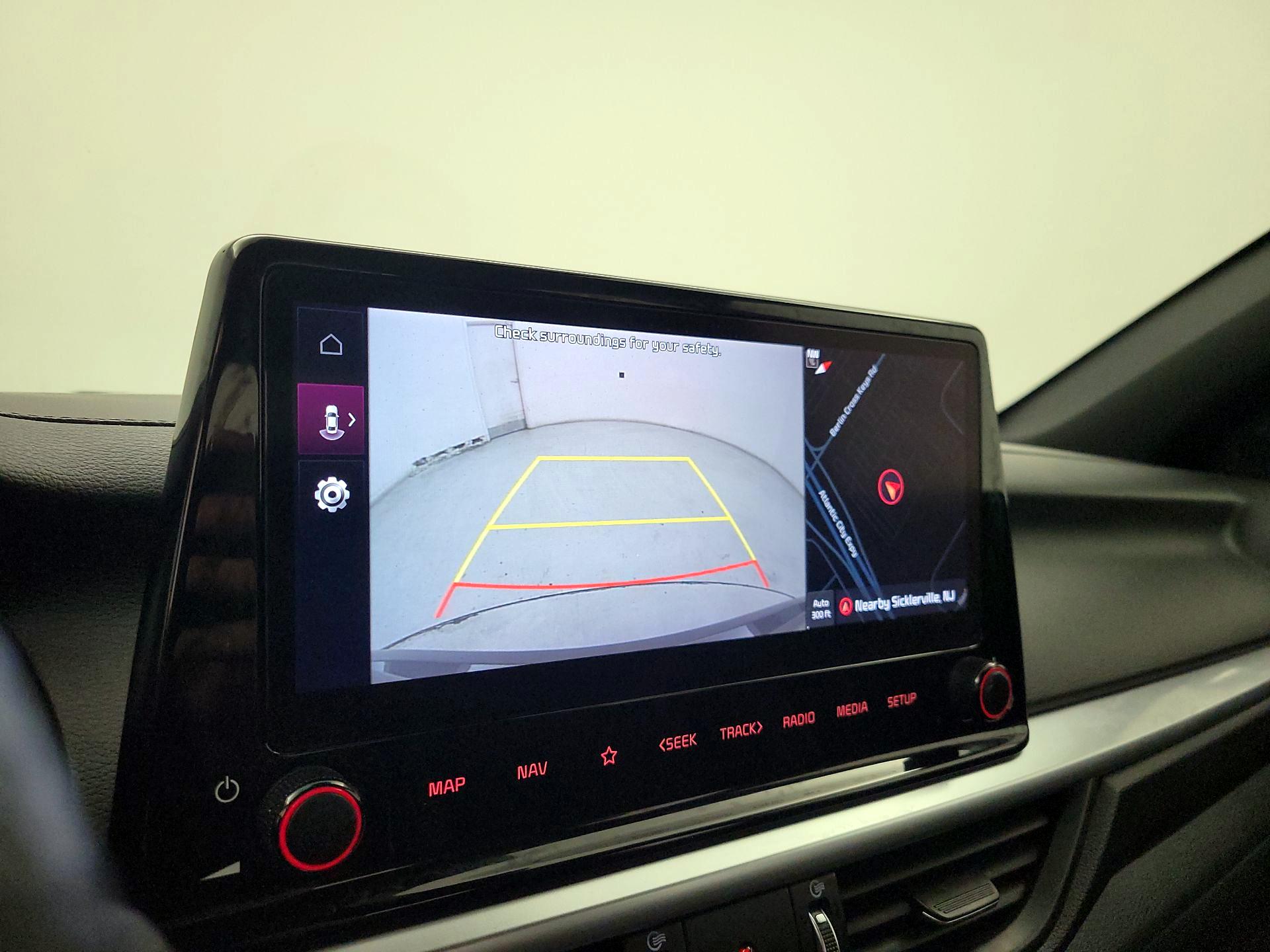 Thumbnail: 2023 Kia Forte - 15