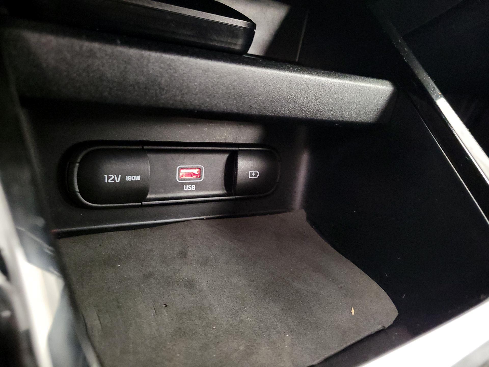 Thumbnail: 2023 Kia Forte - 19