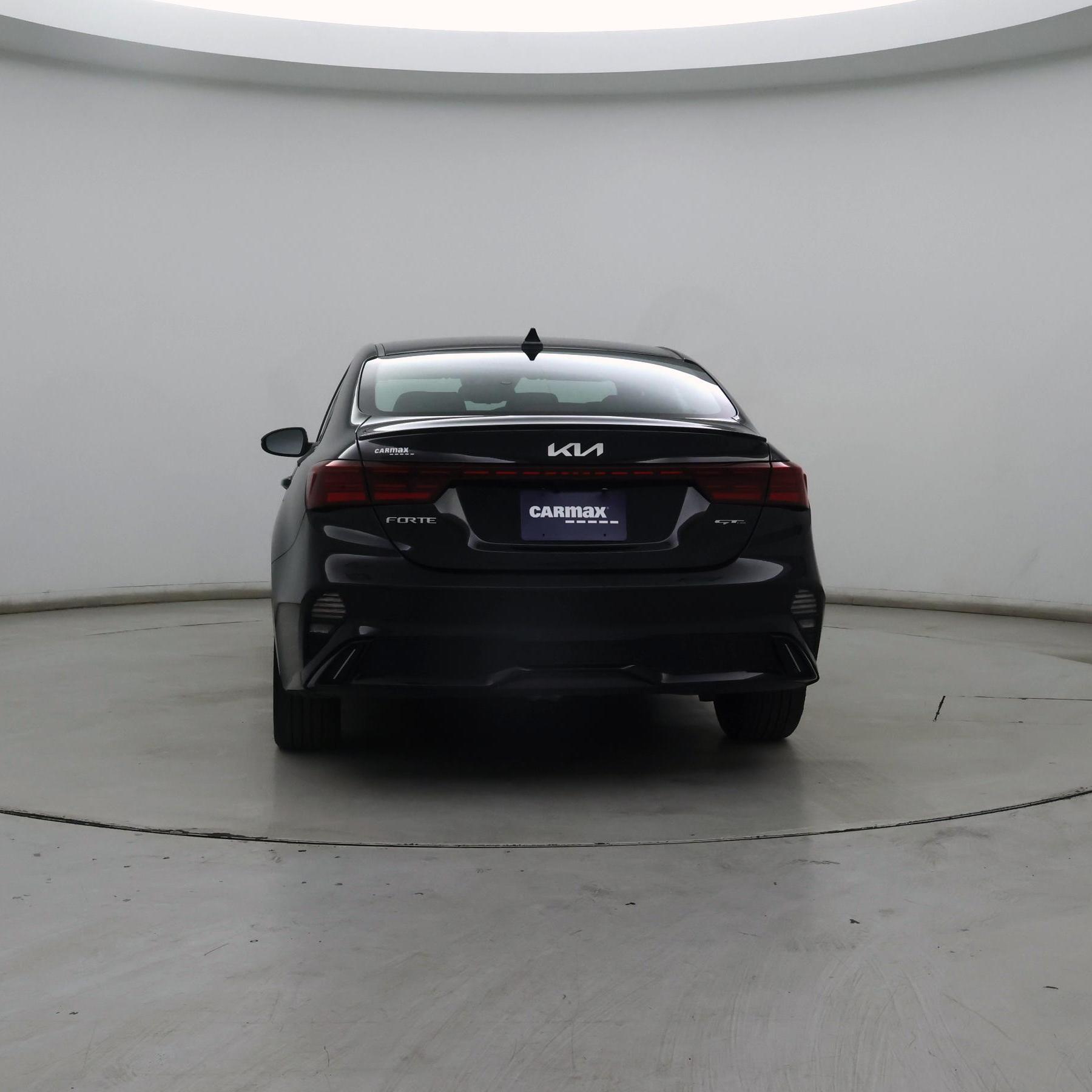 Thumbnail: 2023 Kia Forte - 6