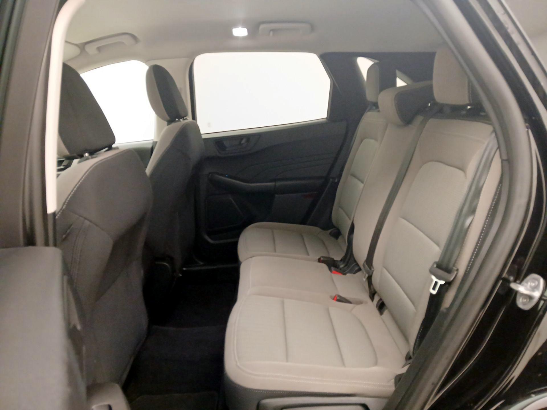 Thumbnail: 2022 Ford Escape - 19