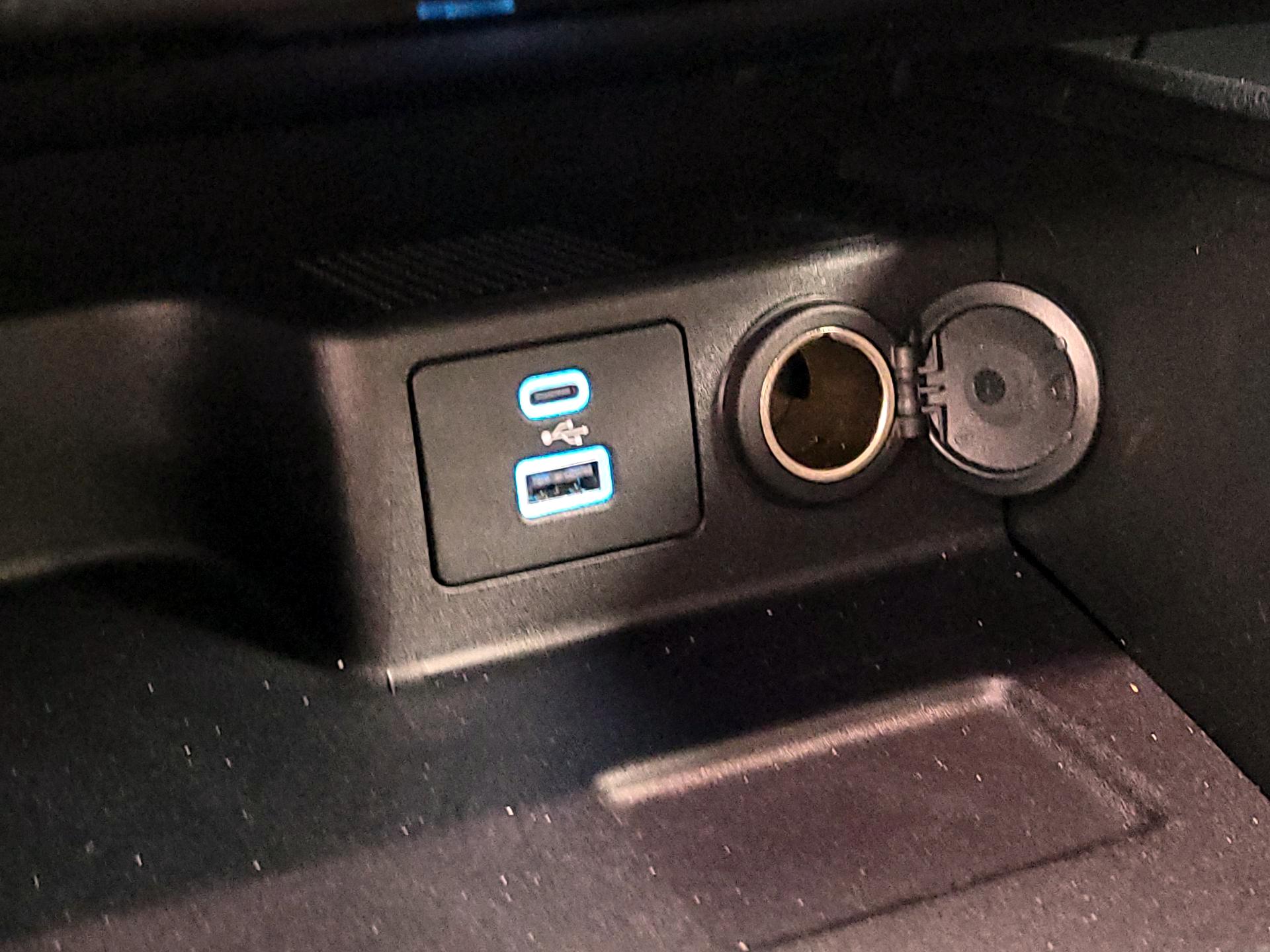 Thumbnail: 2022 Ford Escape - 18