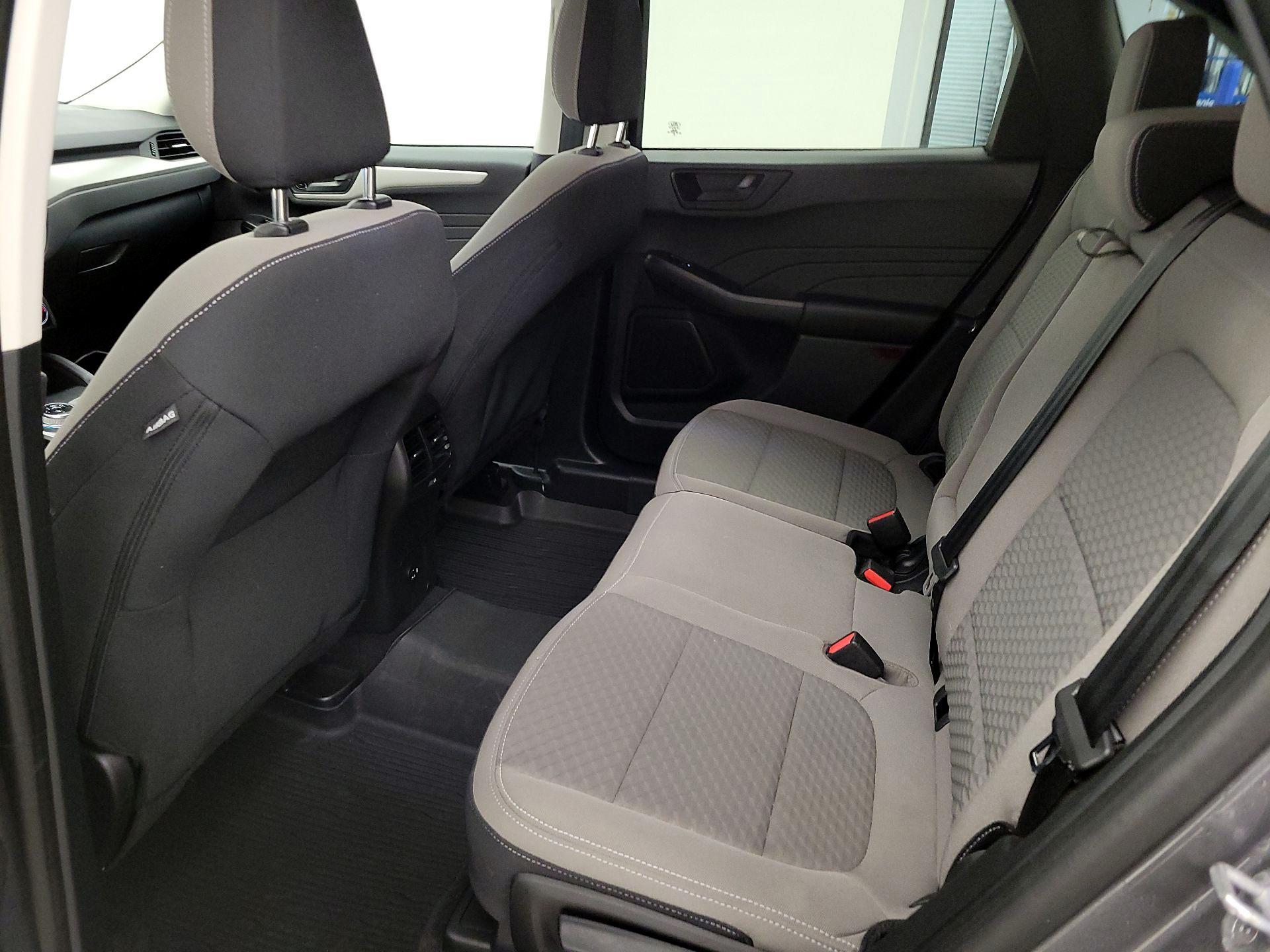 Thumbnail: 2022 Ford Escape - 19