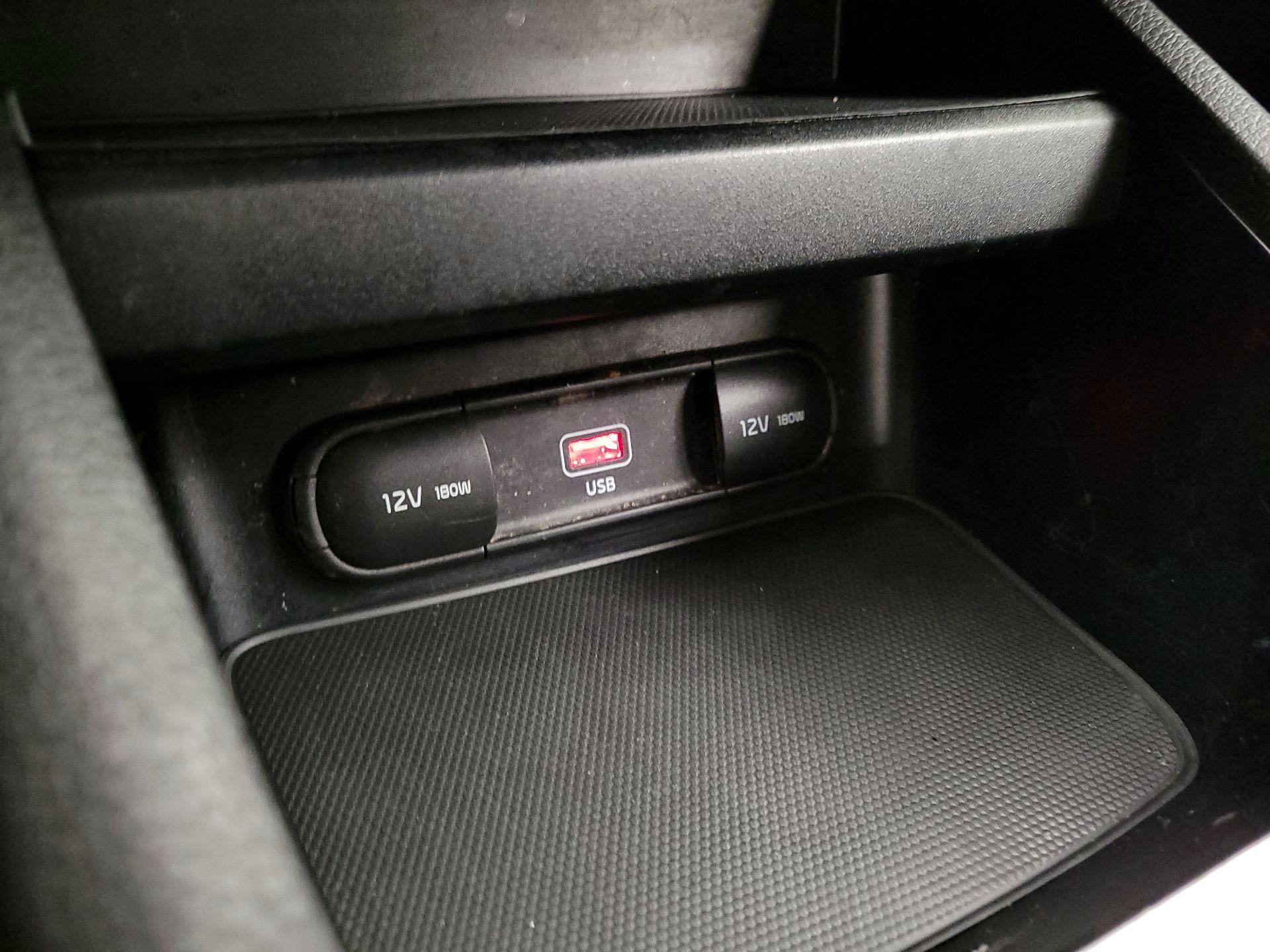 Thumbnail: 2023 Kia Forte - 18