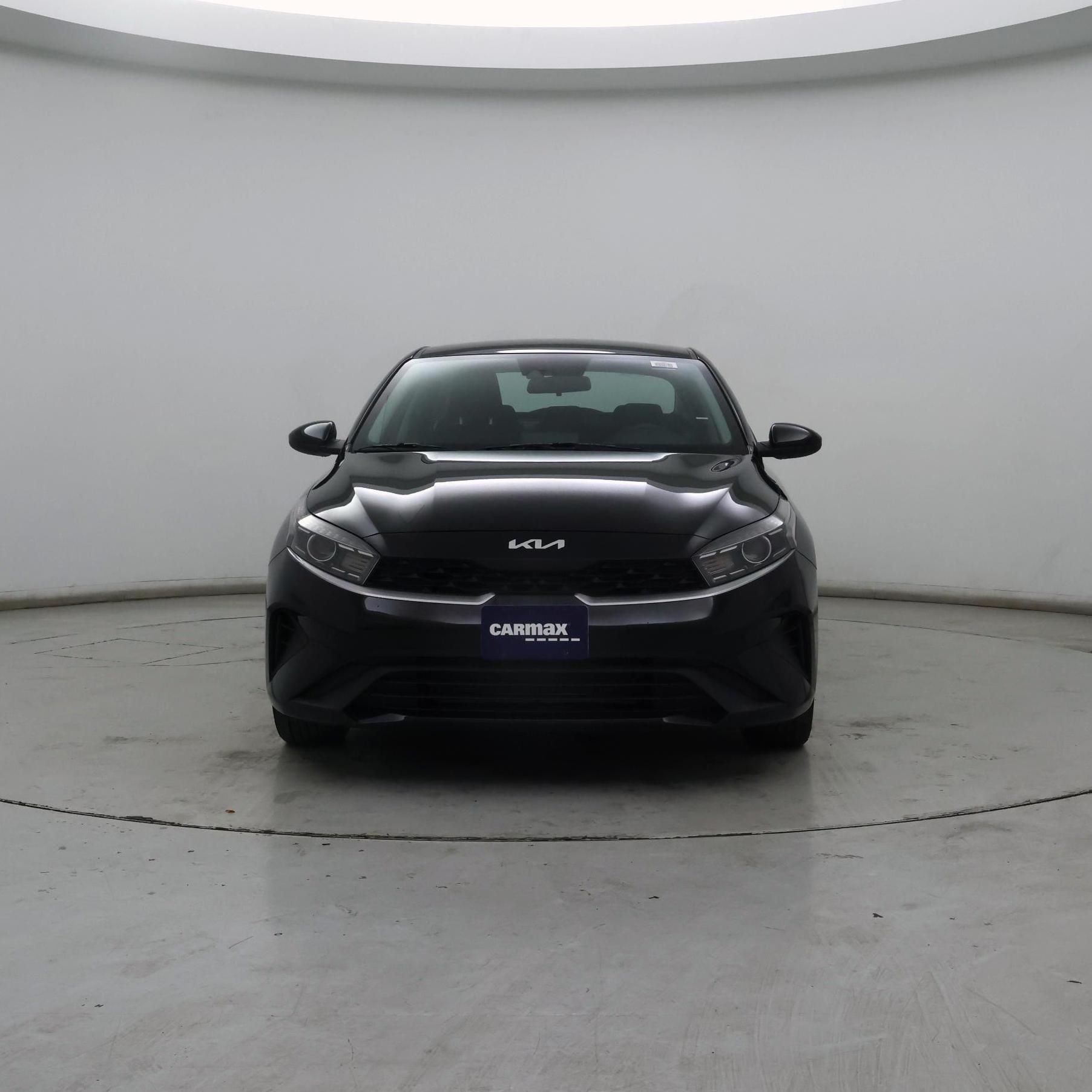 Thumbnail: 2023 Kia Forte - 5