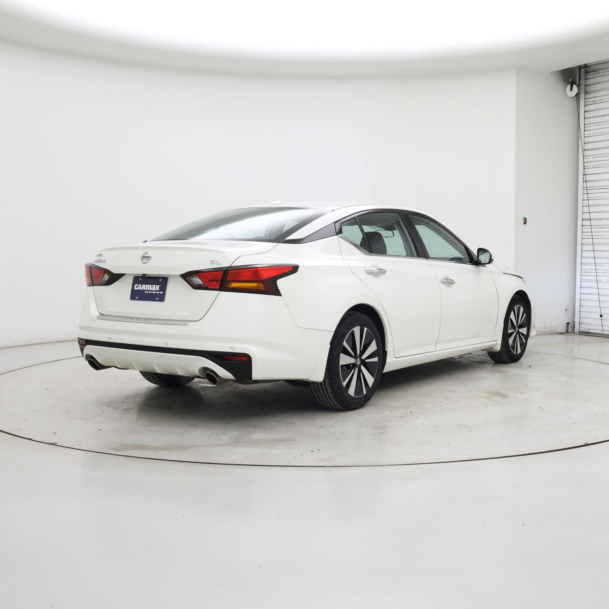 Thumbnail: 2021 Nissan Altima - 8