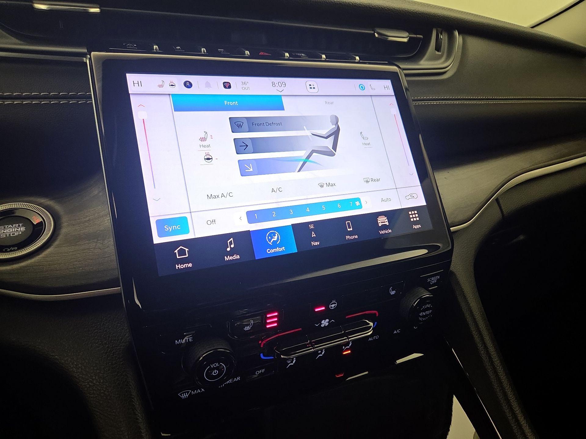 Thumbnail: 2022 Jeep Grand Cherokee L - 17