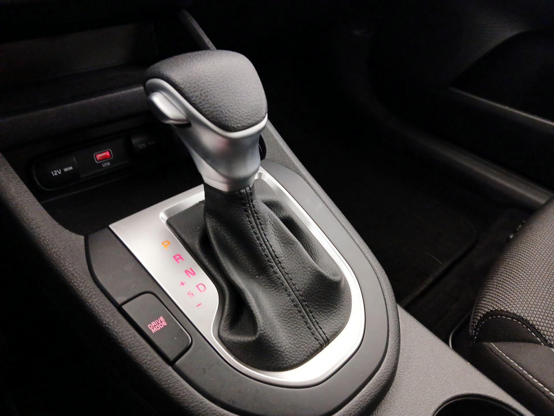 Thumbnail: 2023 Kia Forte - 17