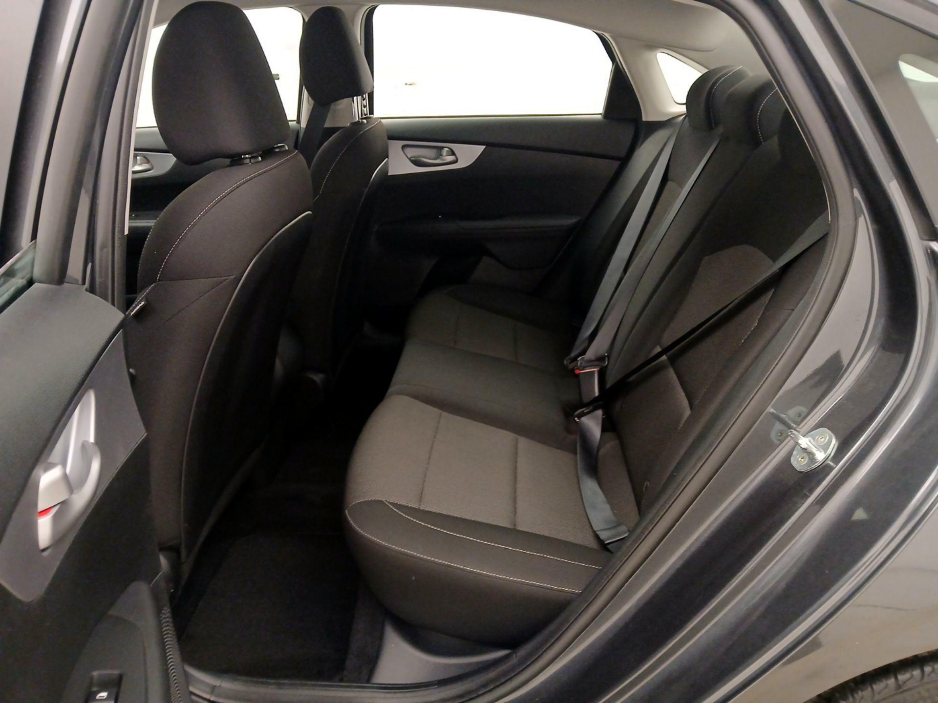 Thumbnail: 2023 Kia Forte - 19