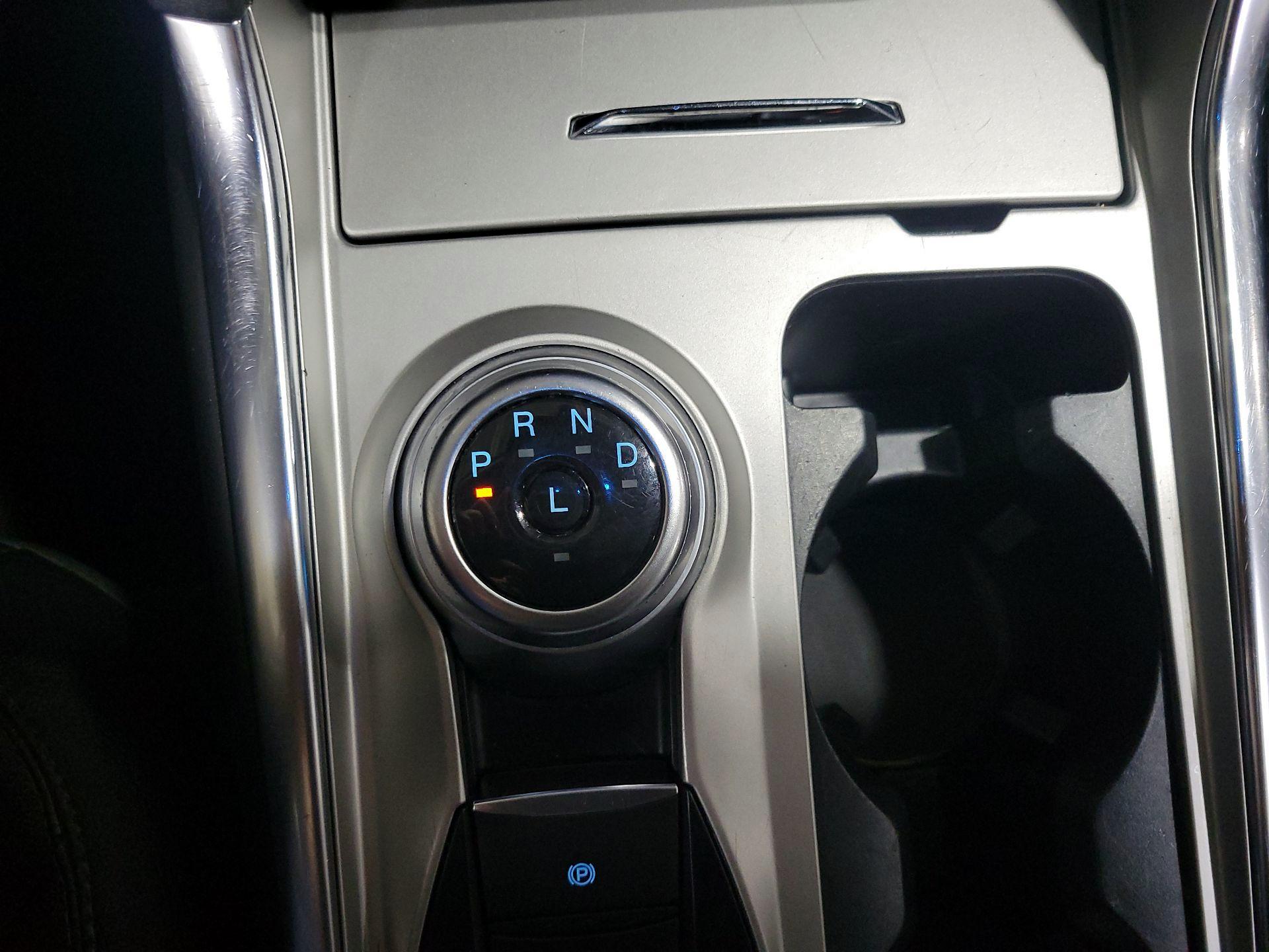 Thumbnail: 2021 Ford Explorer - 18