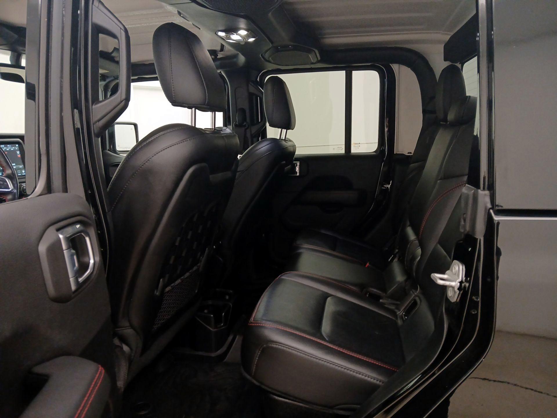 Thumbnail: 2021 Jeep Gladiator - 20