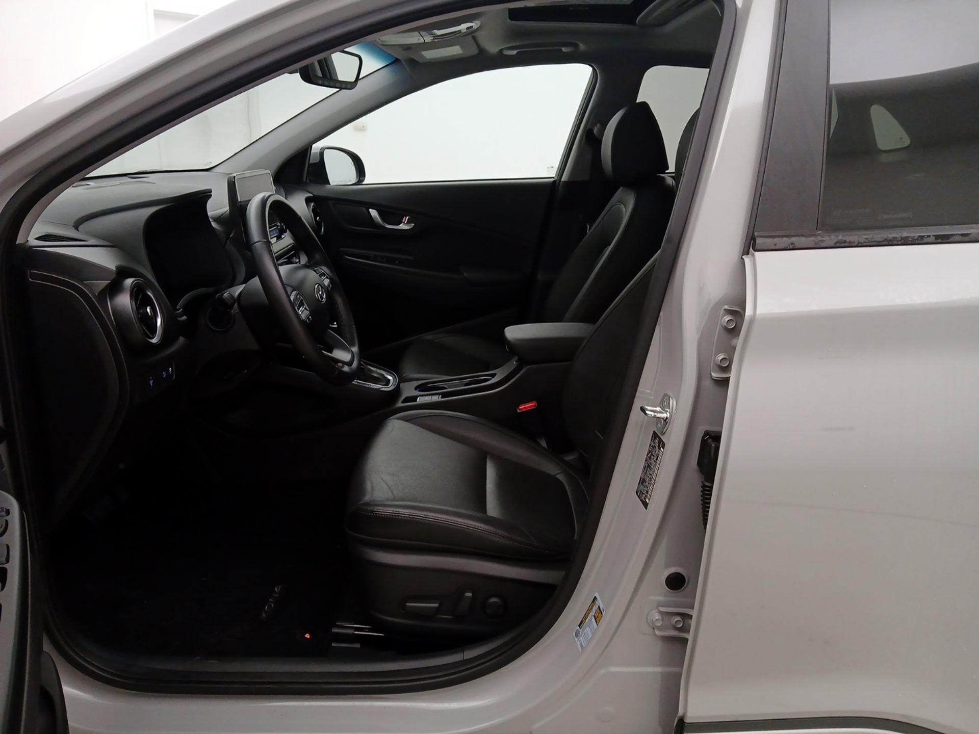 Thumbnail: 2023 Hyundai Kona - 11