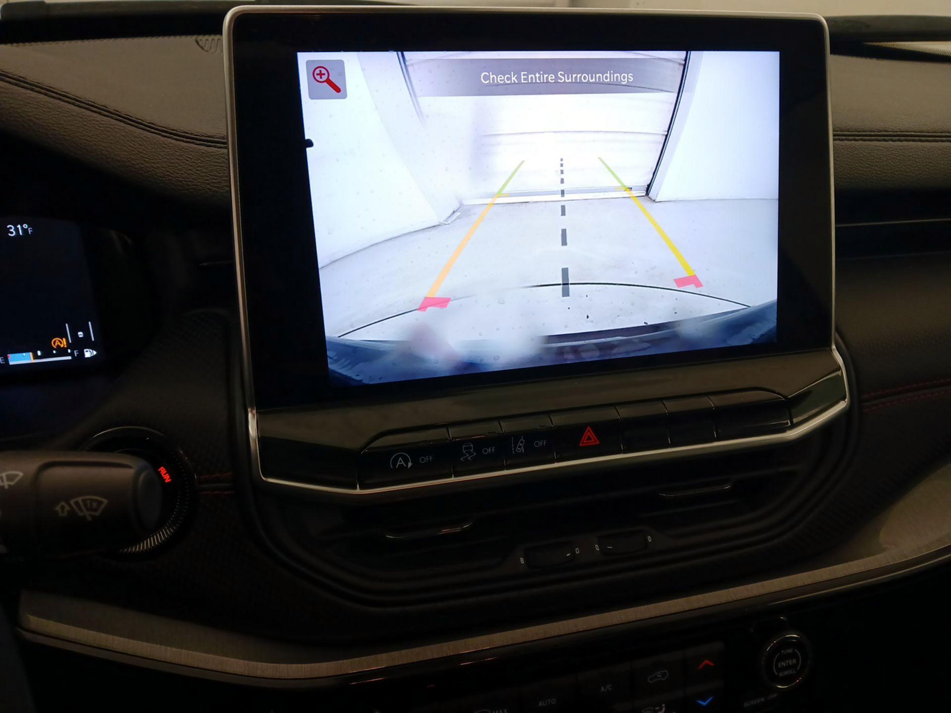 Thumbnail: 2022 Jeep Compass - 15