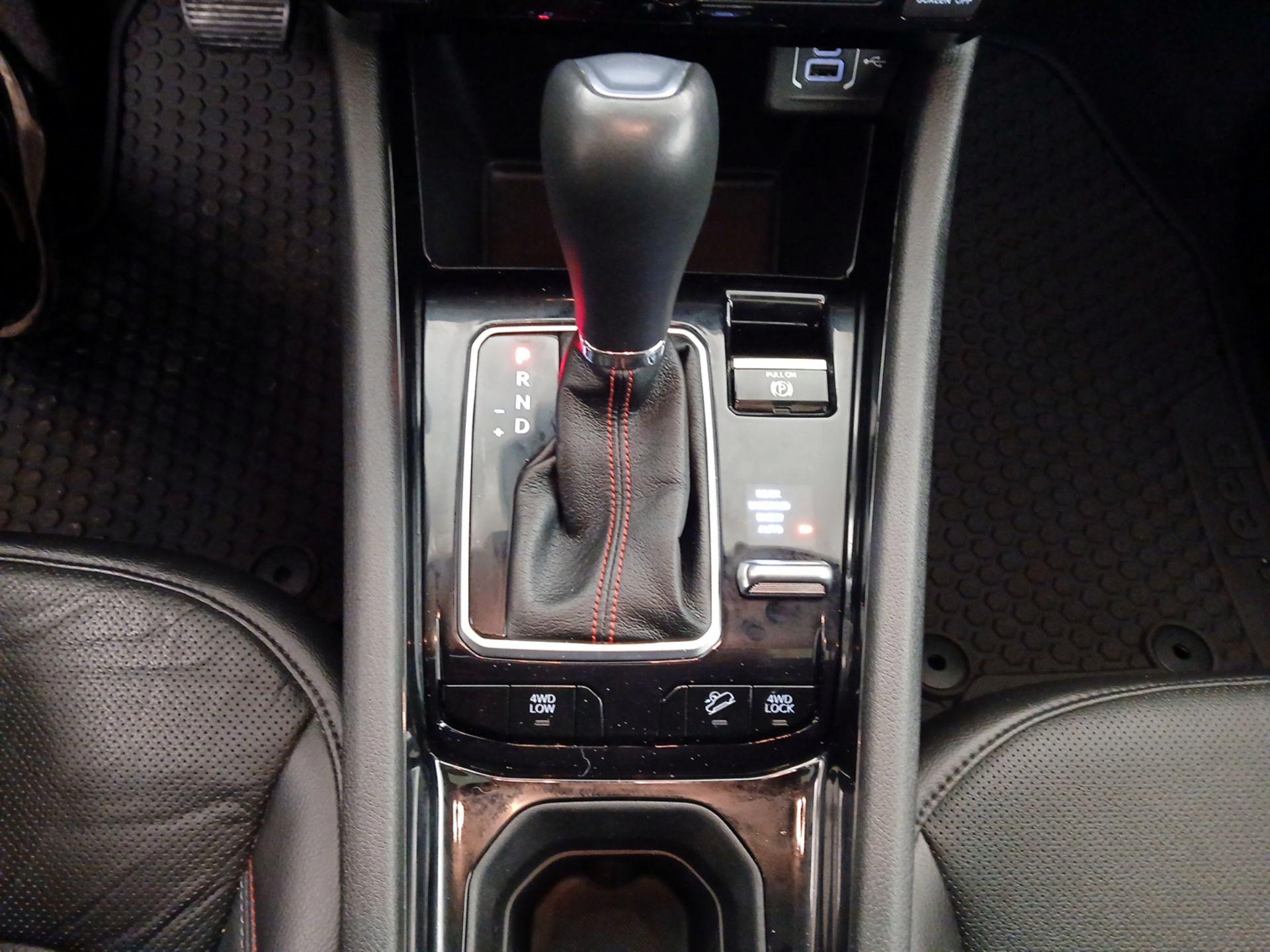 Thumbnail: 2022 Jeep Compass - 18