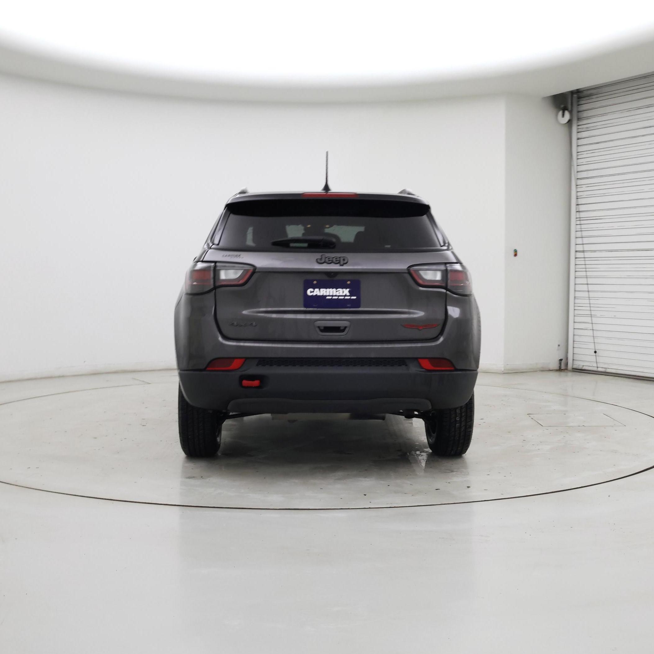 Thumbnail: 2022 Jeep Compass - 6