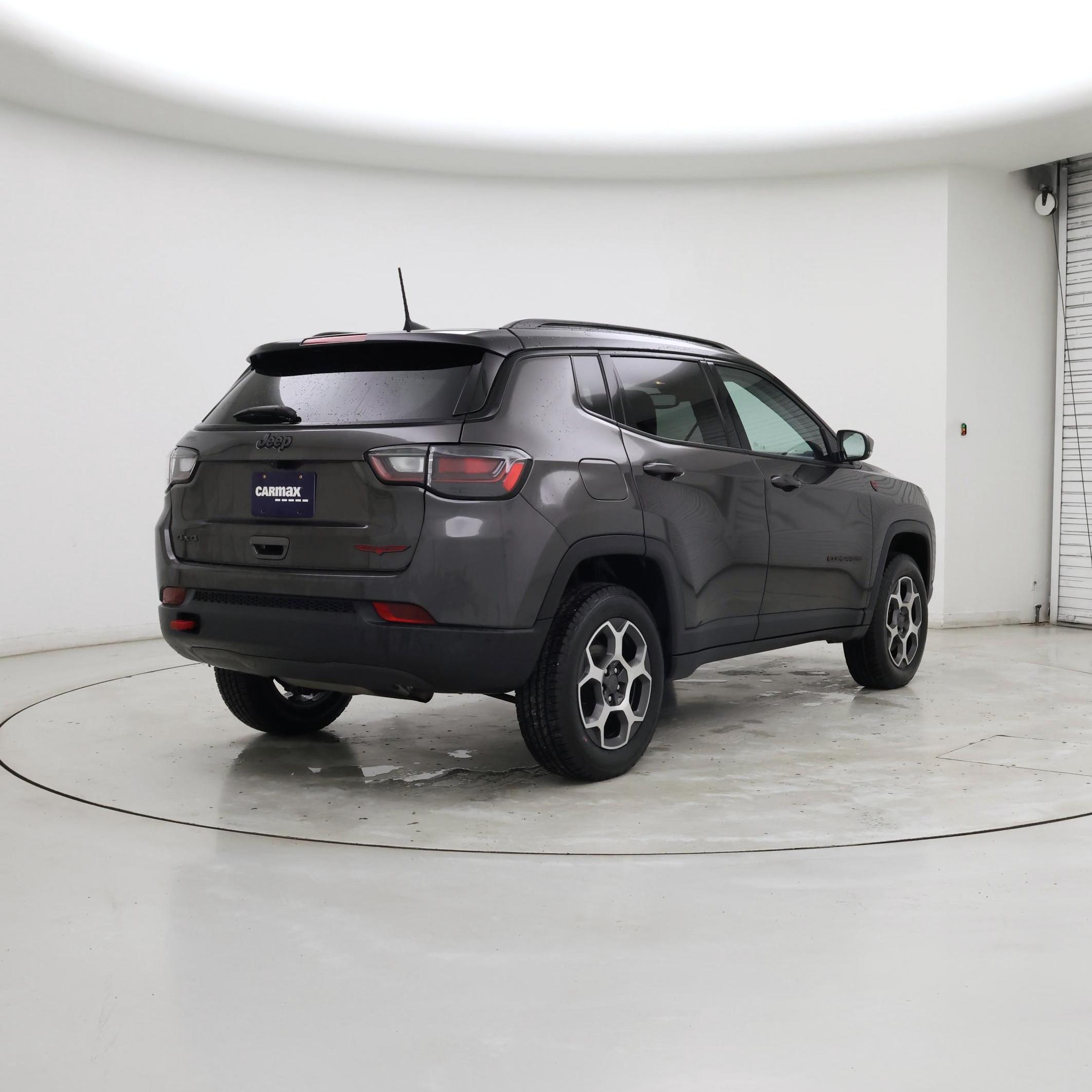 Thumbnail: 2022 Jeep Compass - 8