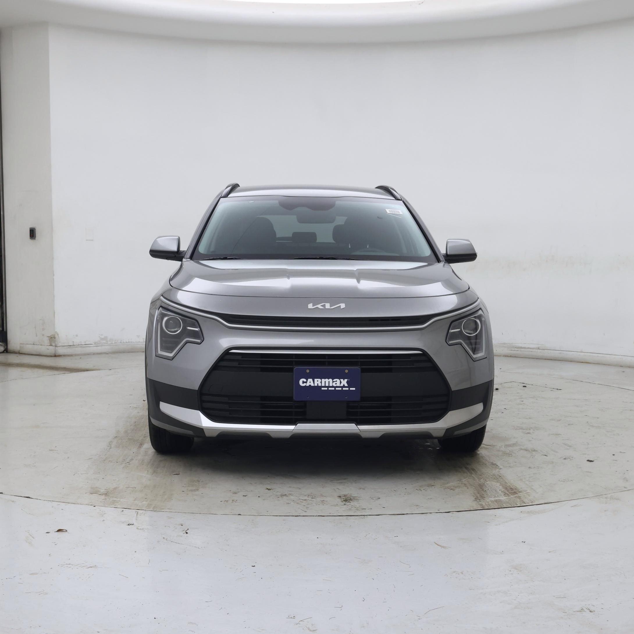 Thumbnail: 2023 Kia Niro - 5