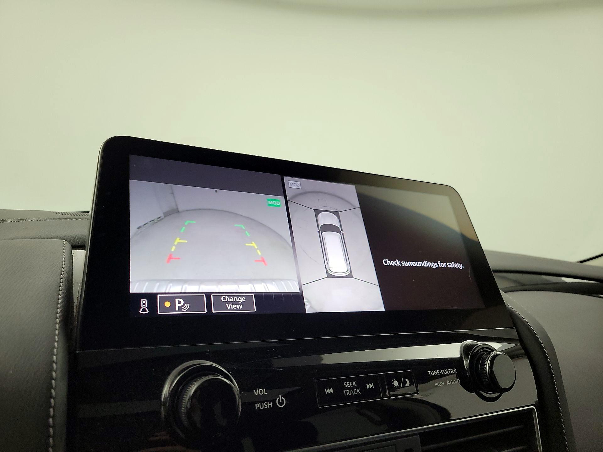 Thumbnail: 2022 INFINITI QX80 - 15