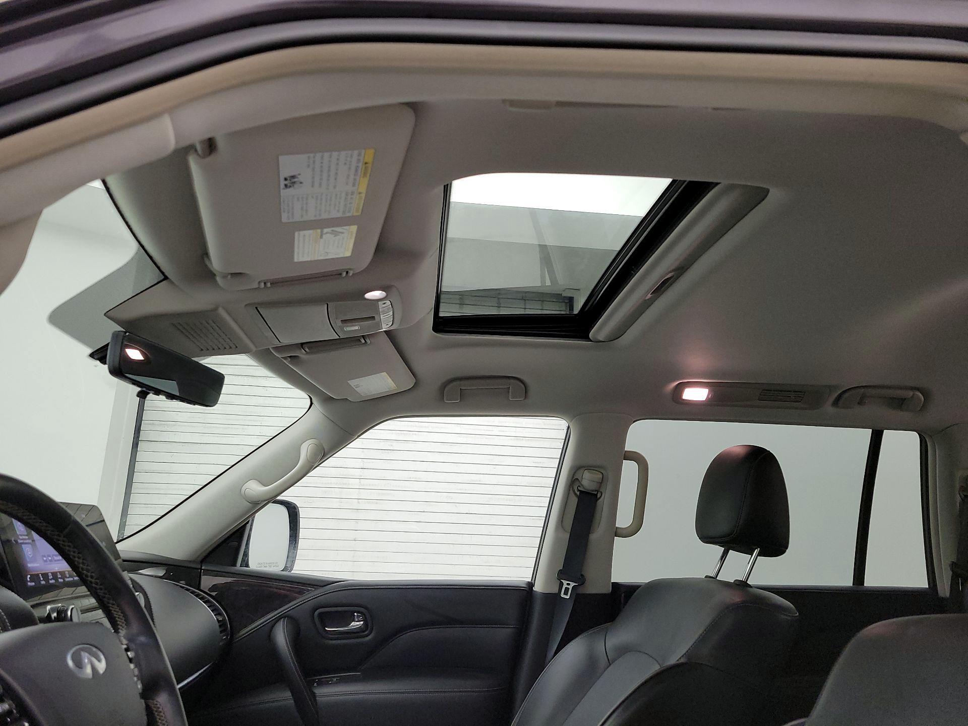 Thumbnail: 2022 INFINITI QX80 - 20