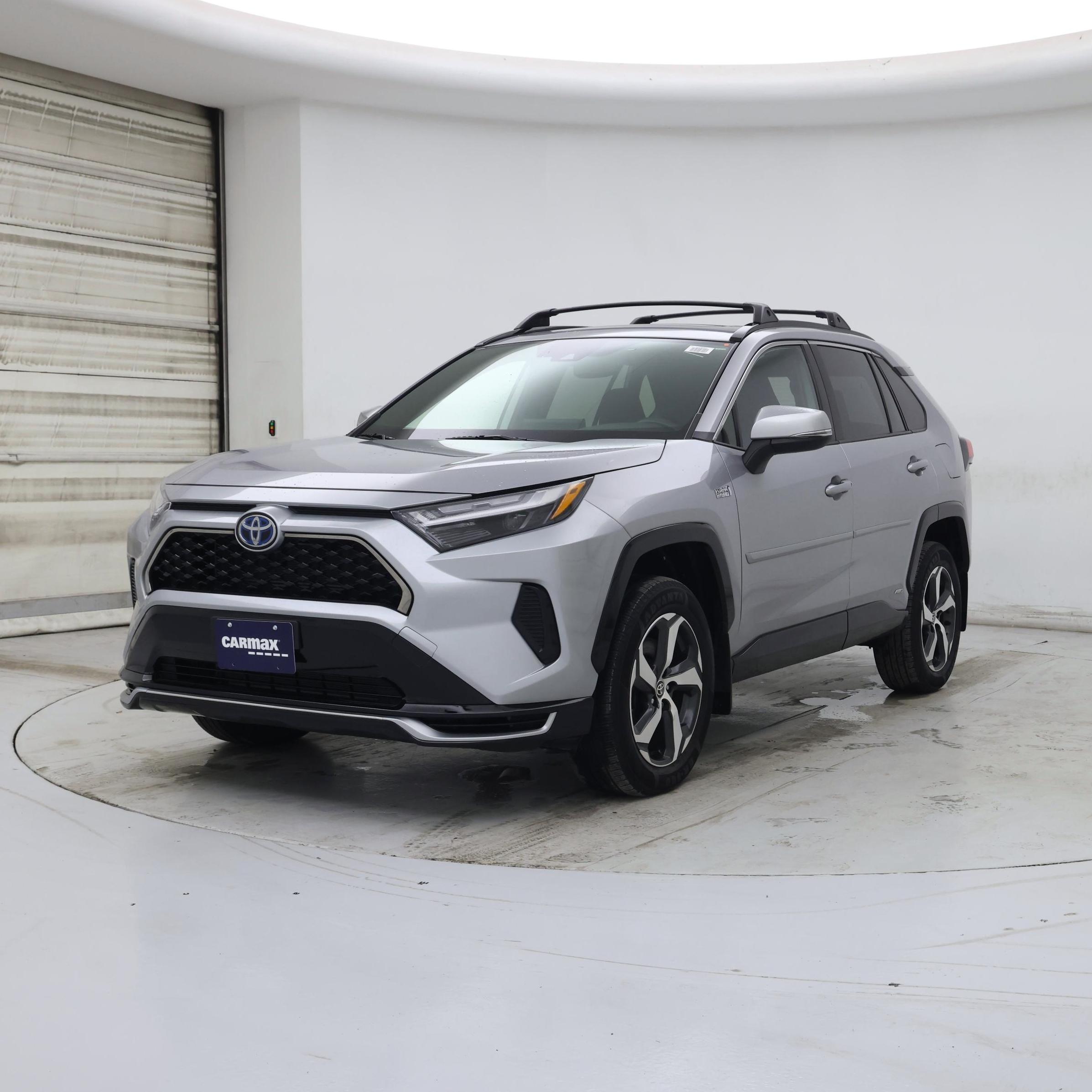 Thumbnail: 2022 Toyota RAV4 - 4