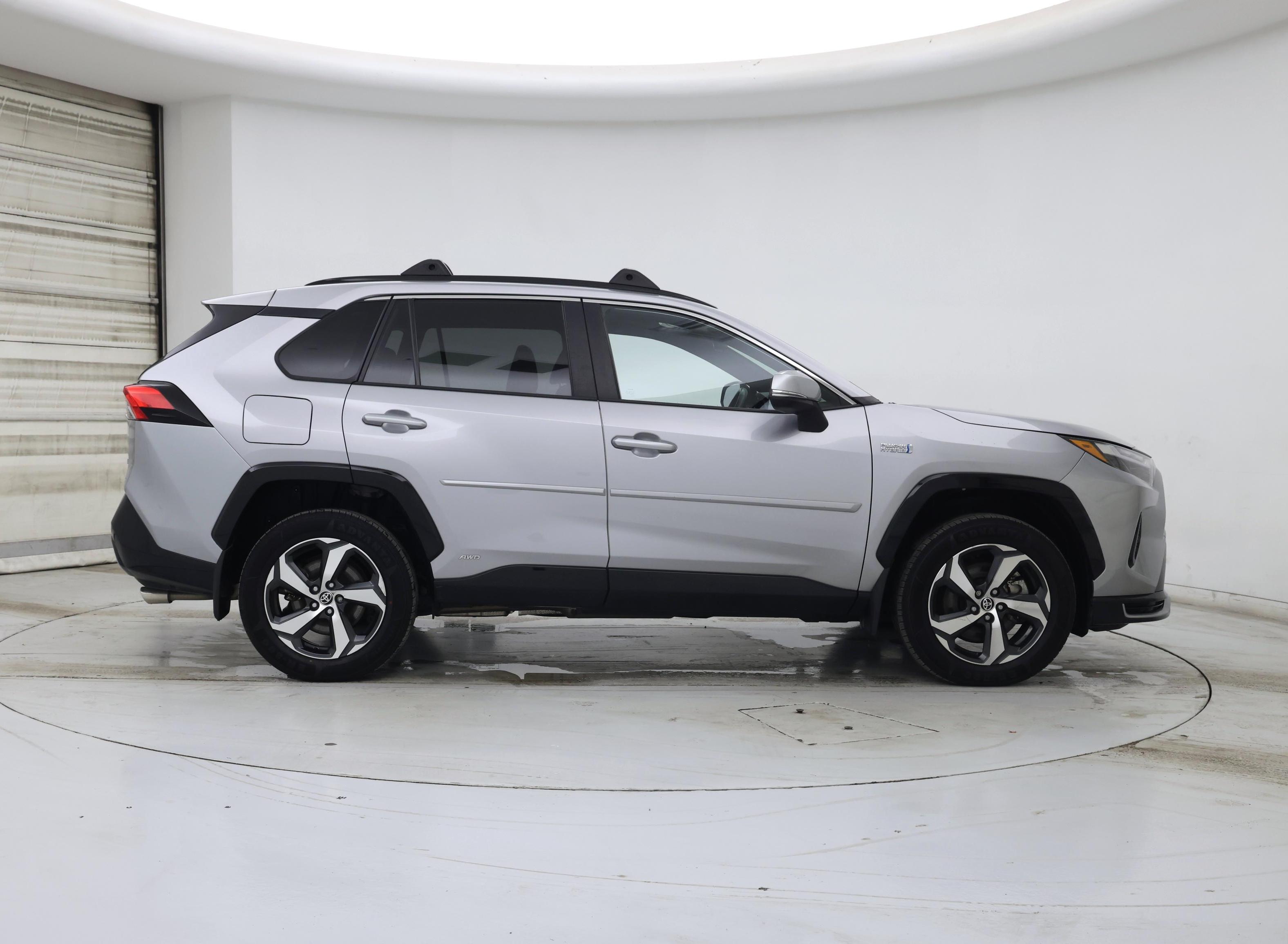 Thumbnail: 2022 Toyota RAV4 - 7