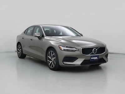 2020 Volvo S60 T6 Momentum