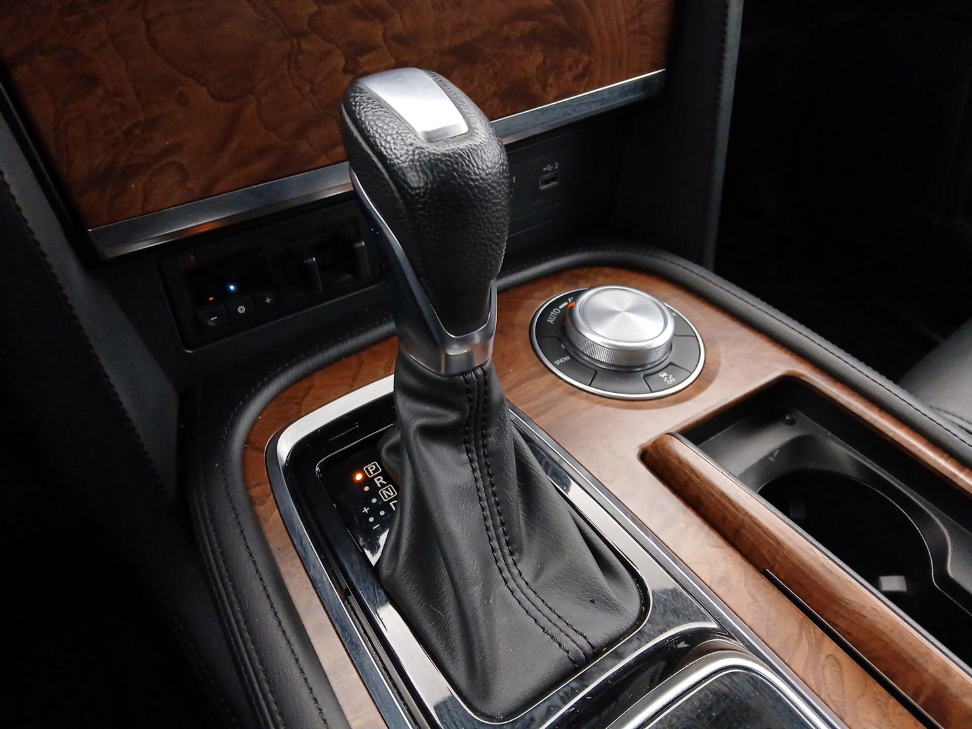 Thumbnail: 2023 Nissan Armada - 18