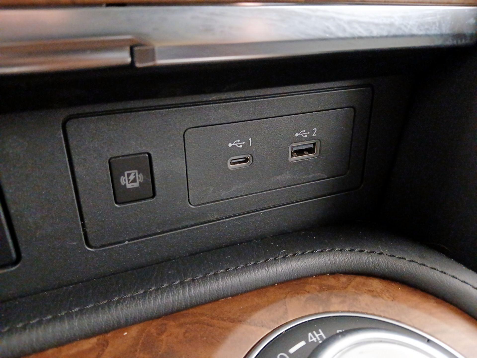 Thumbnail: 2023 Nissan Armada - 19