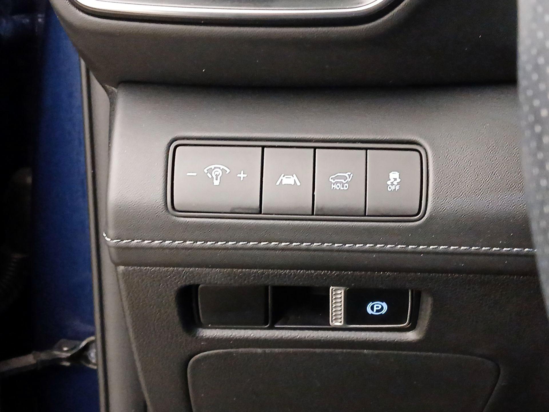 Thumbnail: 2023 Hyundai Santa Fe - 13