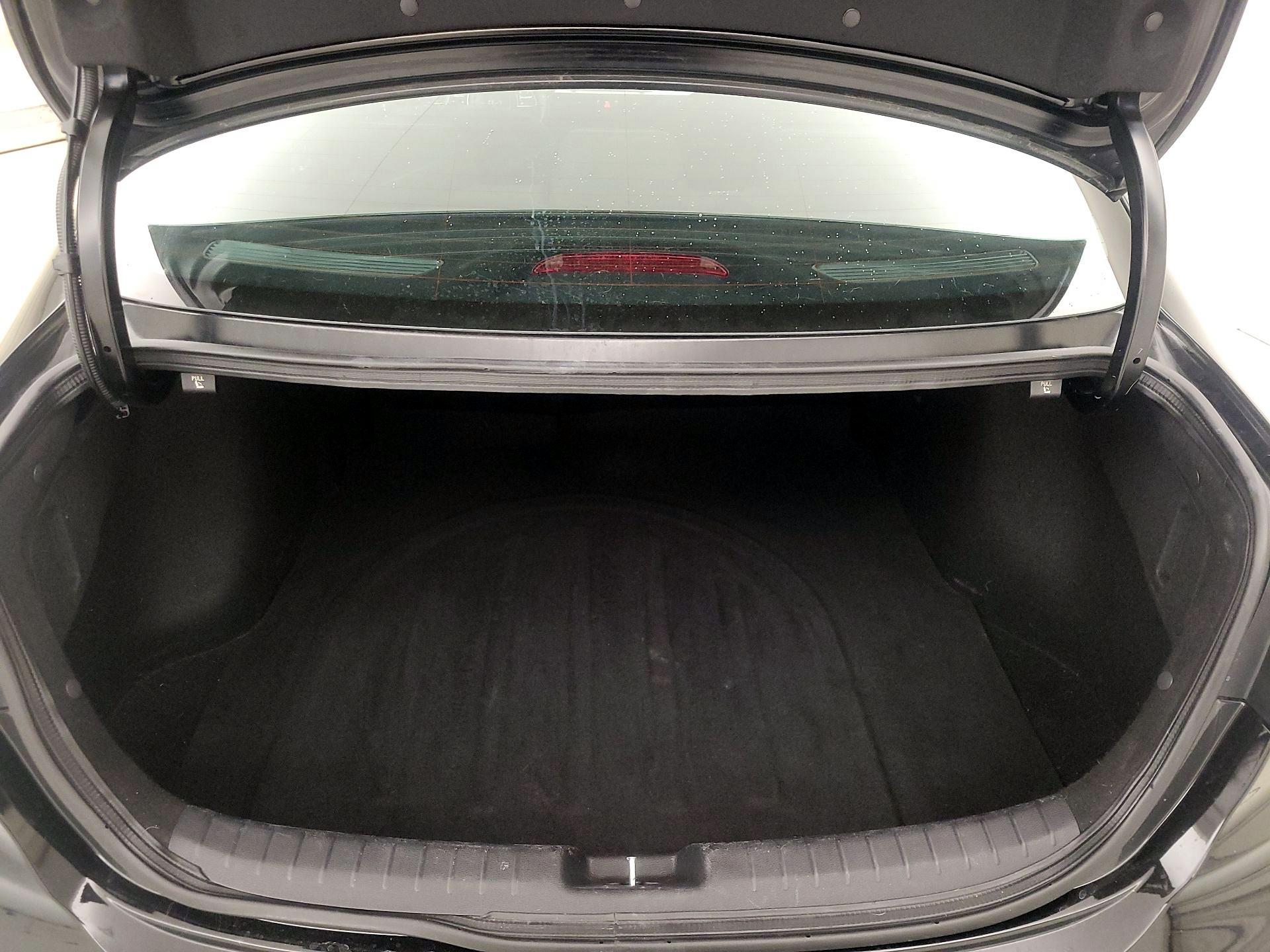 Thumbnail: 2023 Kia Forte - 20