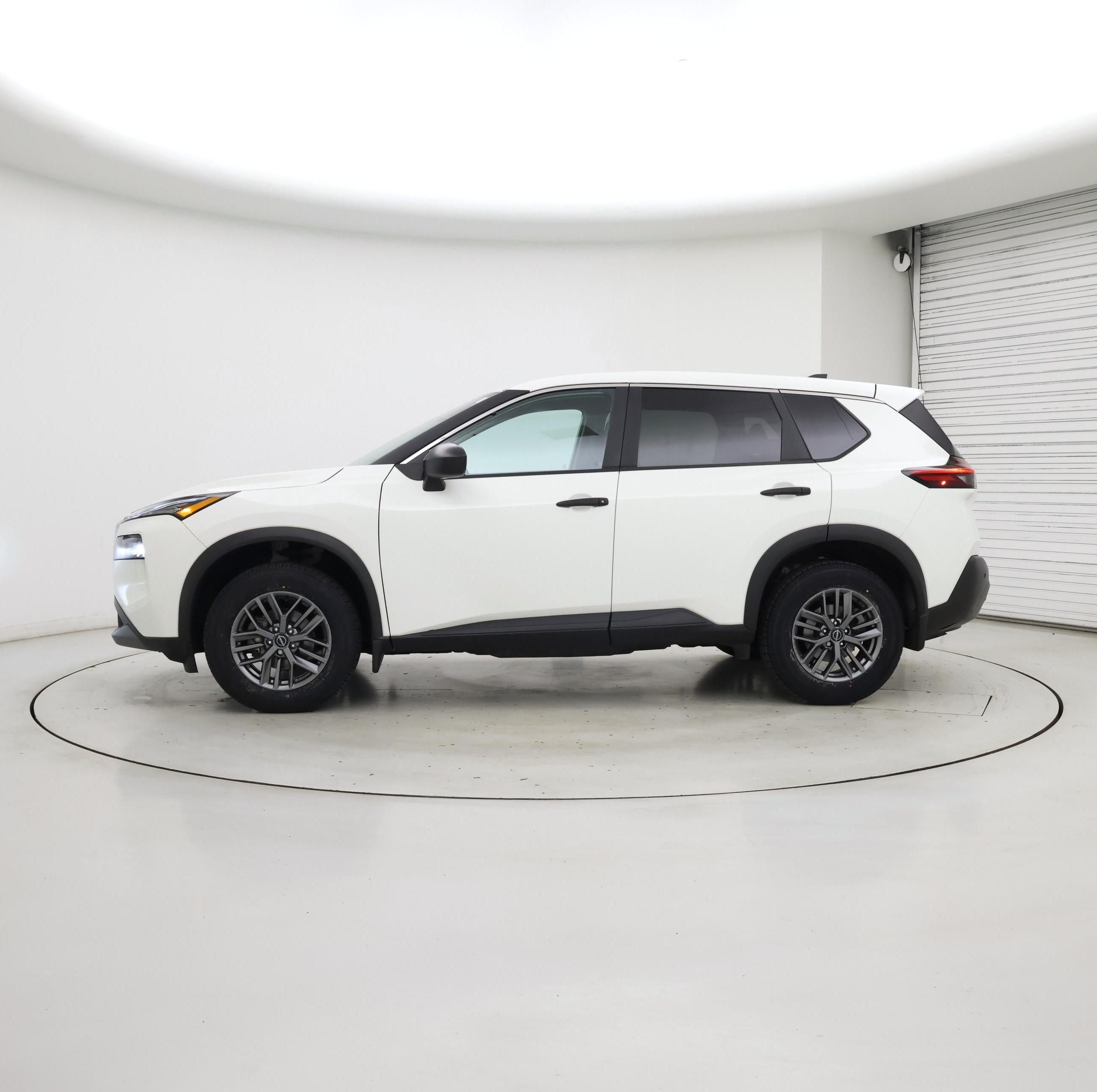 Thumbnail: 2023 Nissan Rogue - 3