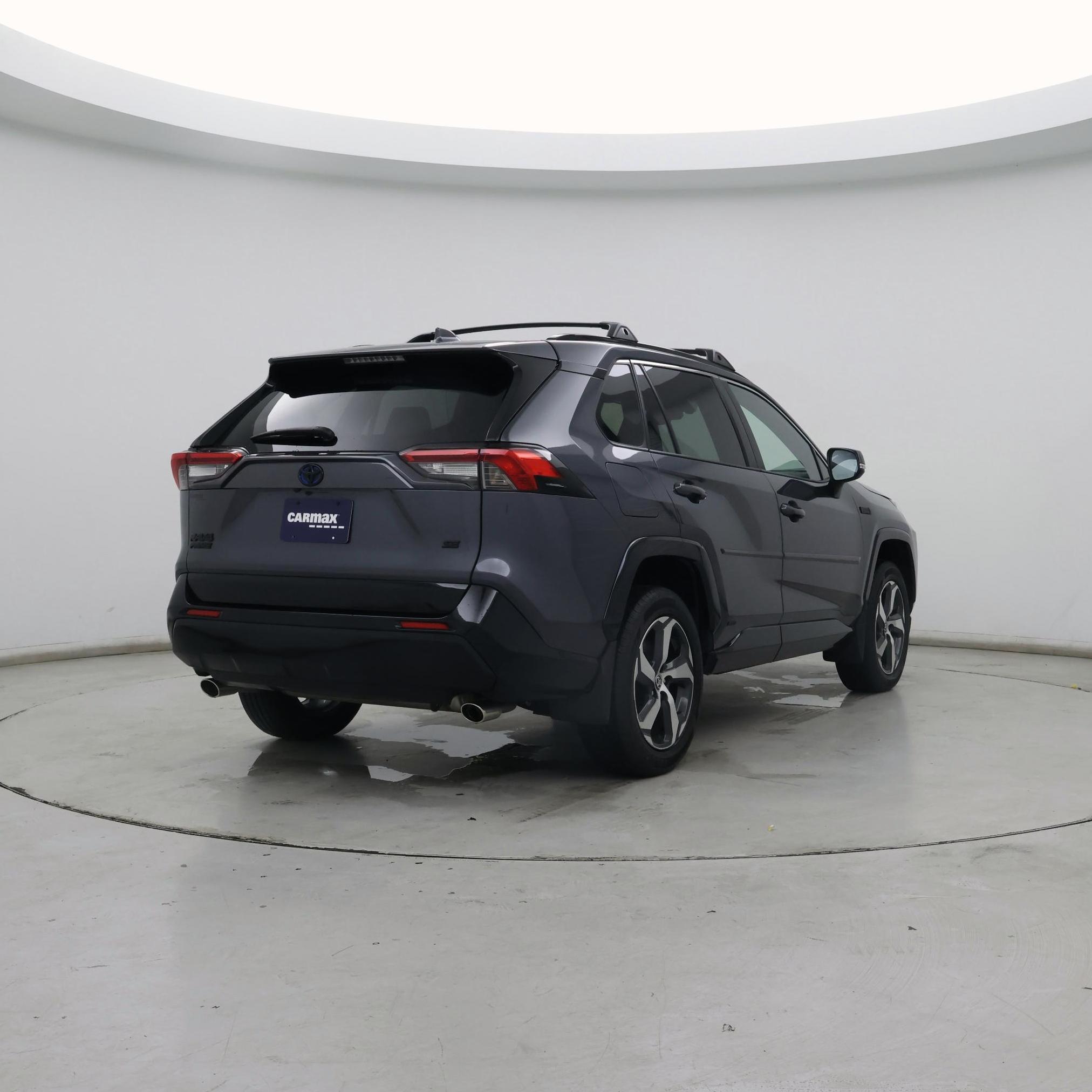 Thumbnail: 2022 Toyota RAV4 - 8