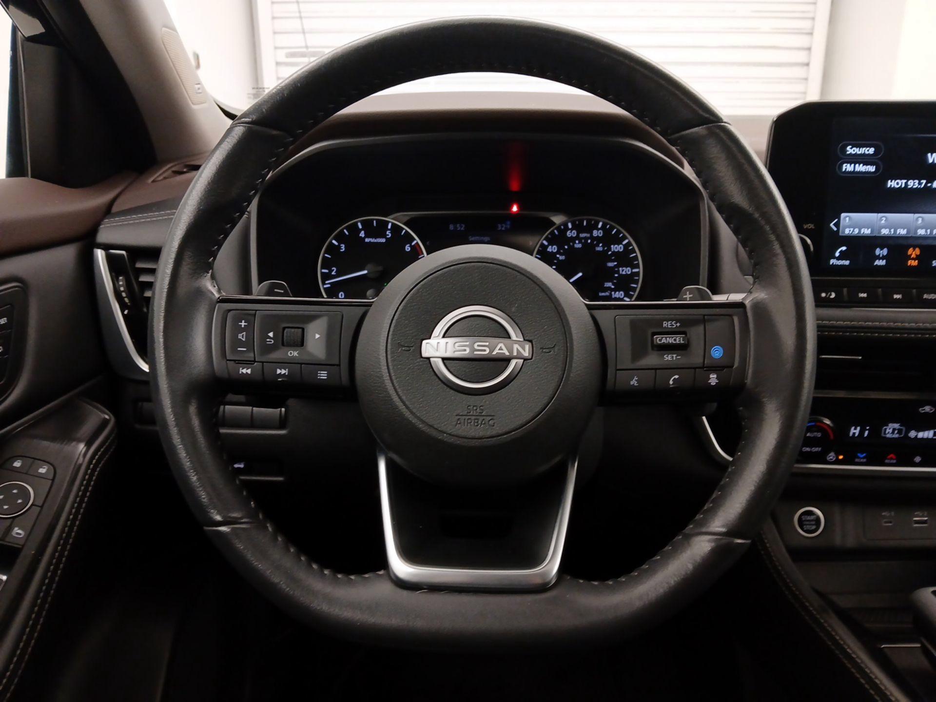 Thumbnail: 2023 Nissan Rogue - 10